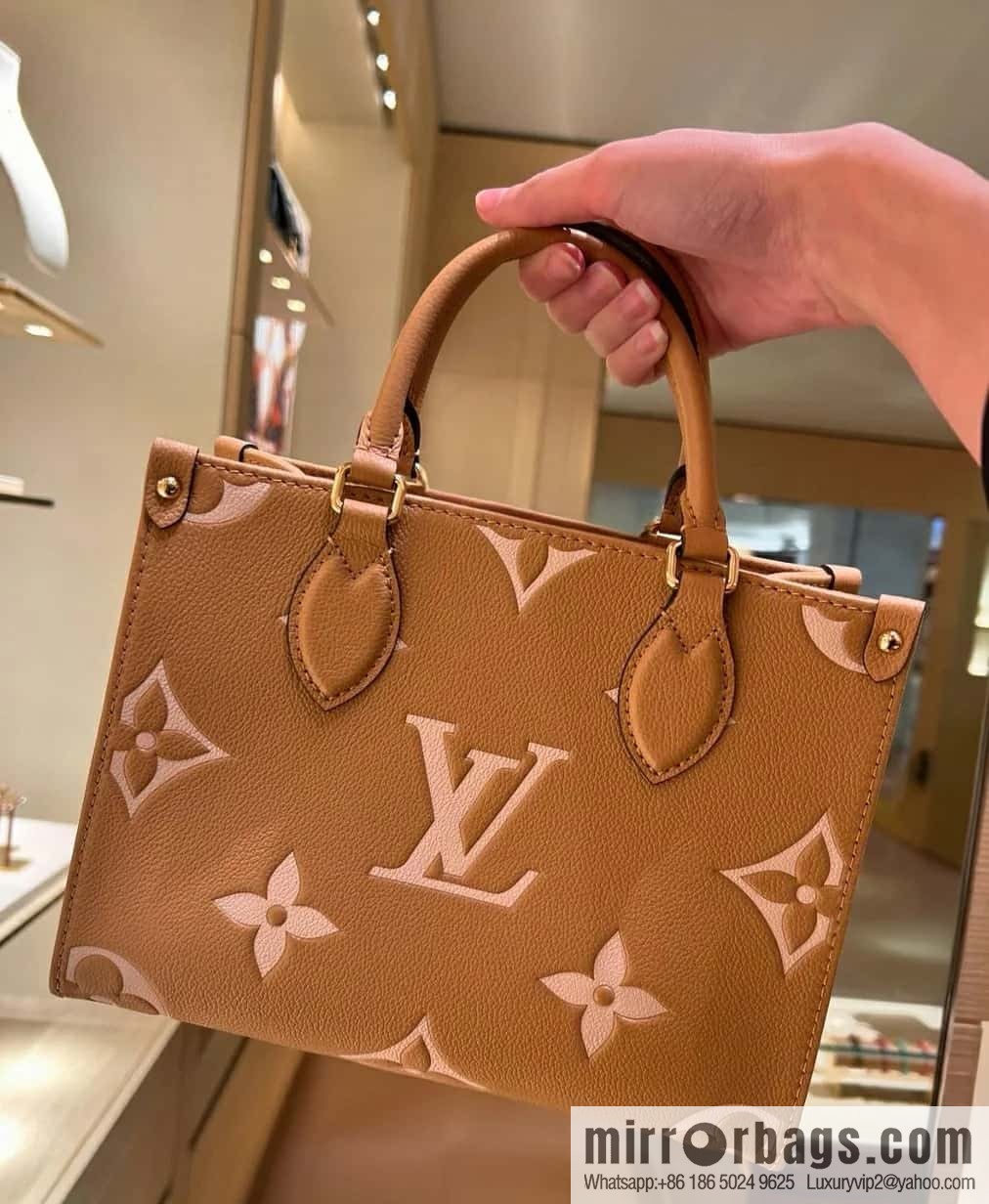 [Boutique‑grade] M12513 light brown, full leather square bag series M45779 M45653 This OnTheGo small handbag