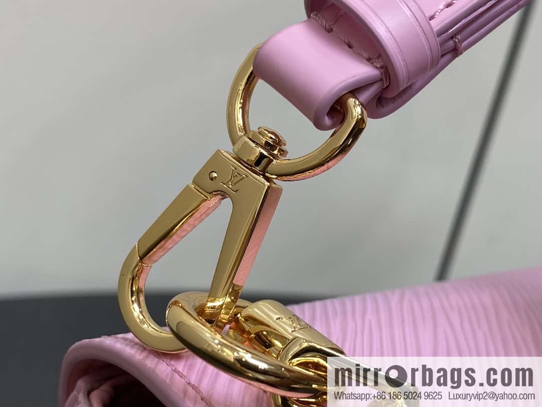 [Boutique‑grade] M24864 pink purple, water ripple Twist series TWIST small handbag, this Twist small handbag