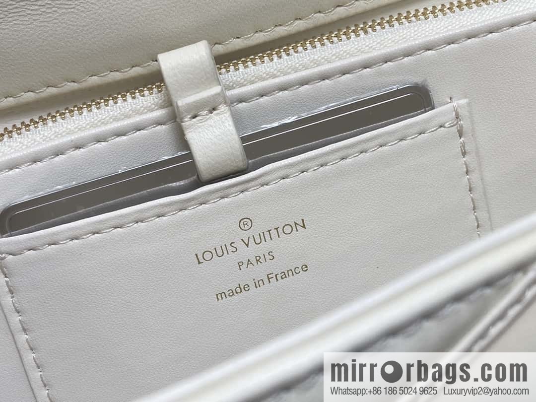 [Boutique‑grade] M22891 meters white, full leather rhombus chain bag series GO-14 Teist medium handbag M23045 M22890