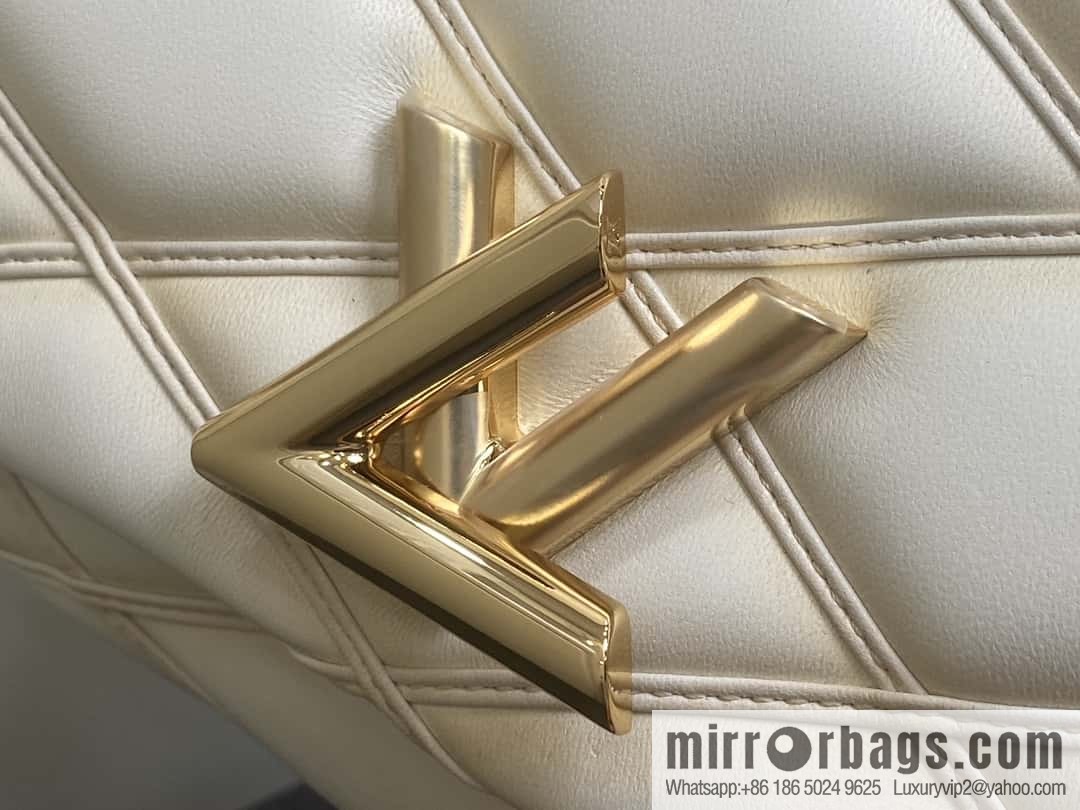 [Boutique‑grade] M22891 meters white, full leather rhombus chain bag series GO-14 Teist medium handbag M23045 M22890