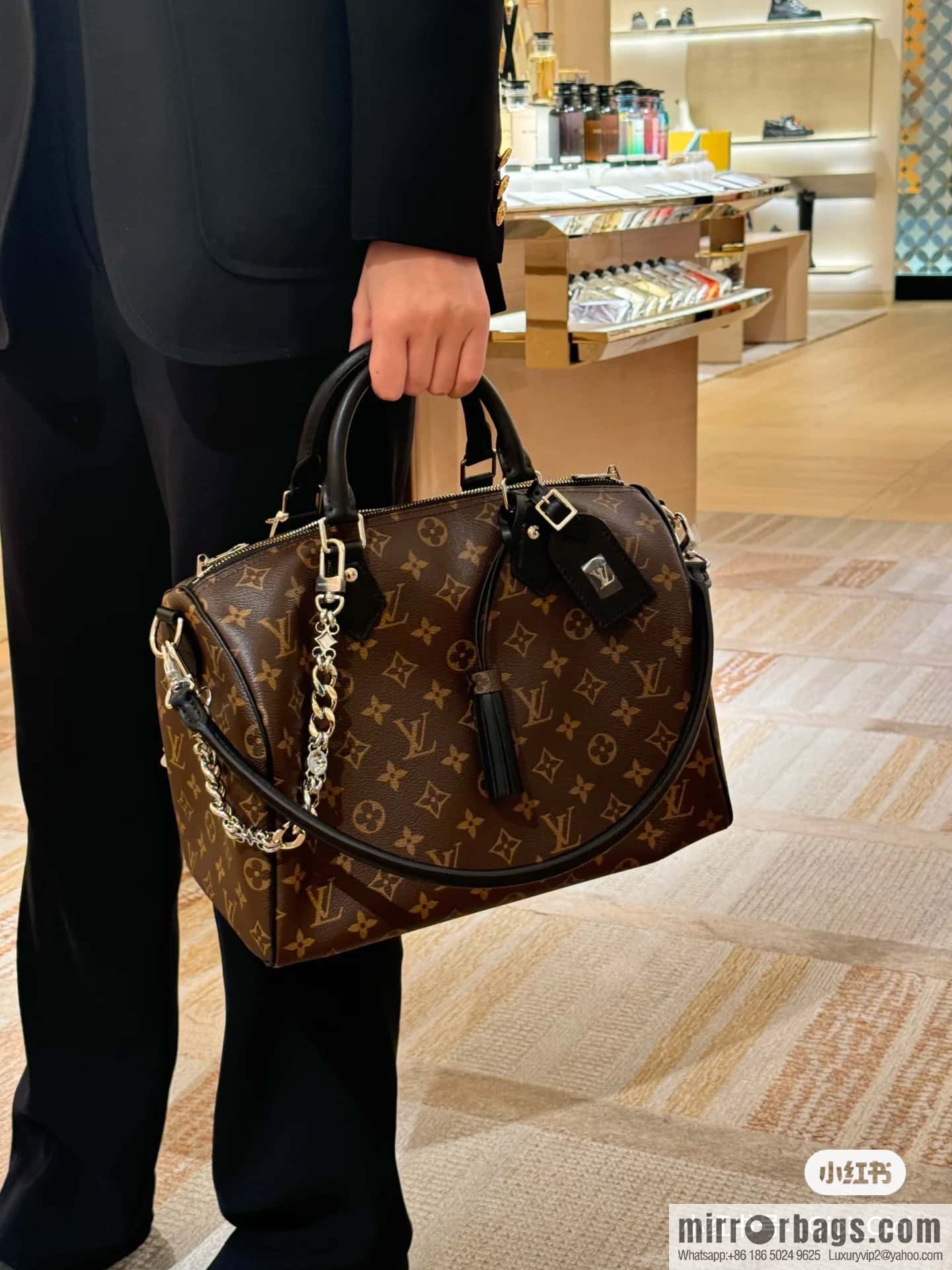 [Boutique‑grade] M12243 presbyopia/black leather, pillow bag speedy series Speedy Soft 30 Dark handbag