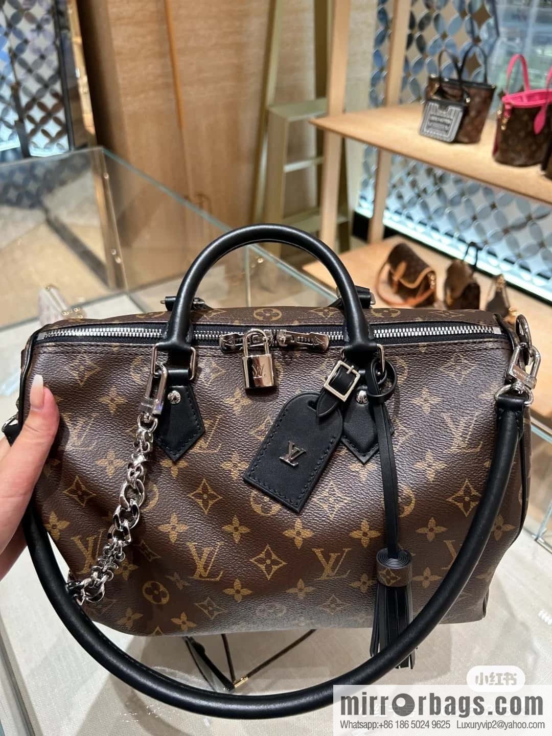 [Boutique‑grade] M12243 presbyopia/black leather, pillow bag speedy series Speedy Soft 30 Dark handbag