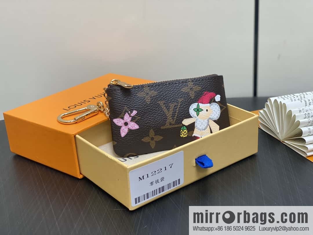 [Boutique‑grade] M12217 red, Christmas model, key bag wallet series, key bag.