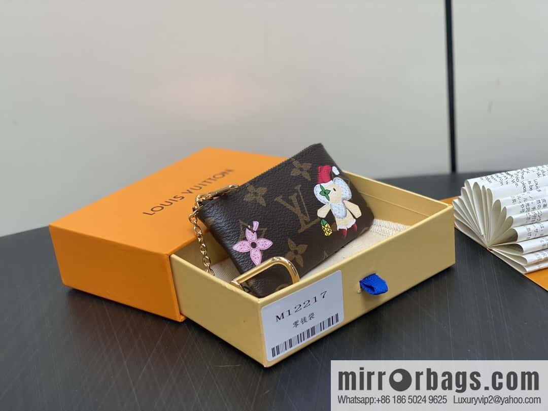 [Boutique‑grade] M12217 red, Christmas model, key bag wallet series, key bag.