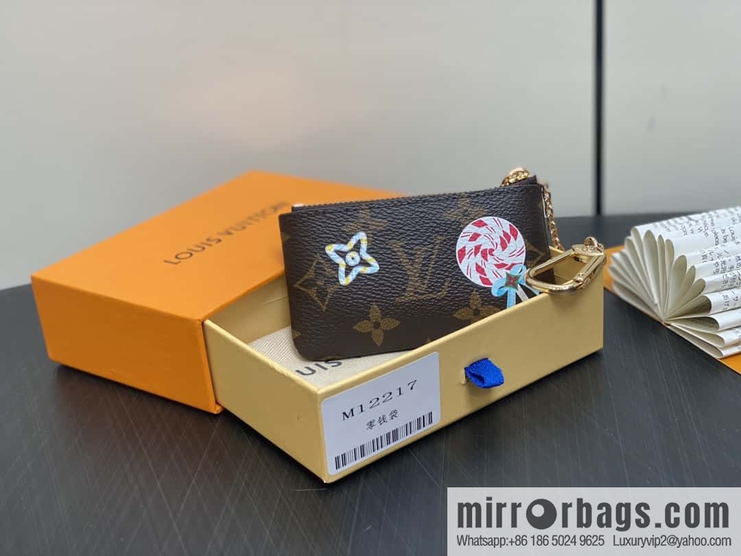 [Boutique‑grade] M12217 red, Christmas model, key bag wallet series, key bag.