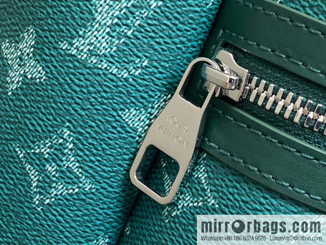 [Boutique‑grade] M12780 green, backpack series, this Discovery small backpack.