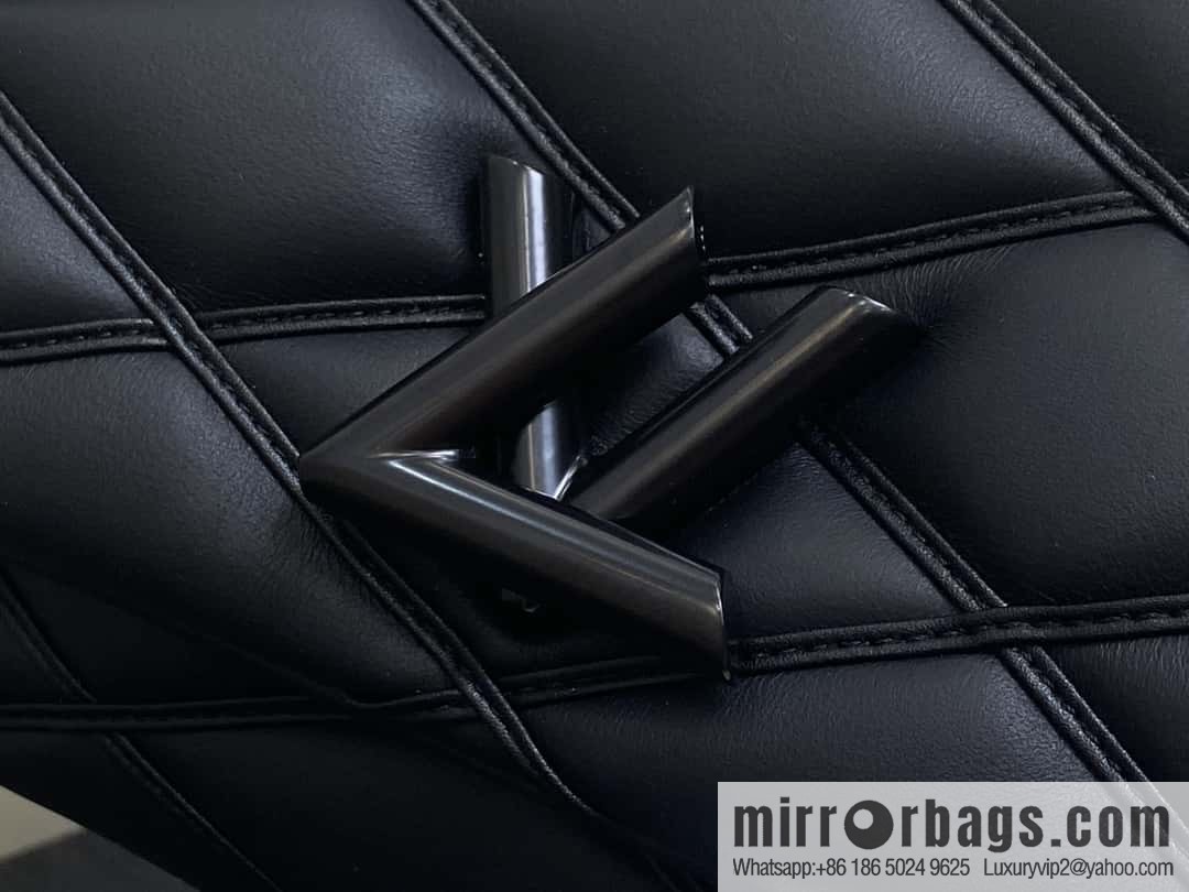 [Boutique‑grade] M11374 black, Darth Vader full leather rhombus chain bag series GO-14 Teist medium handbag