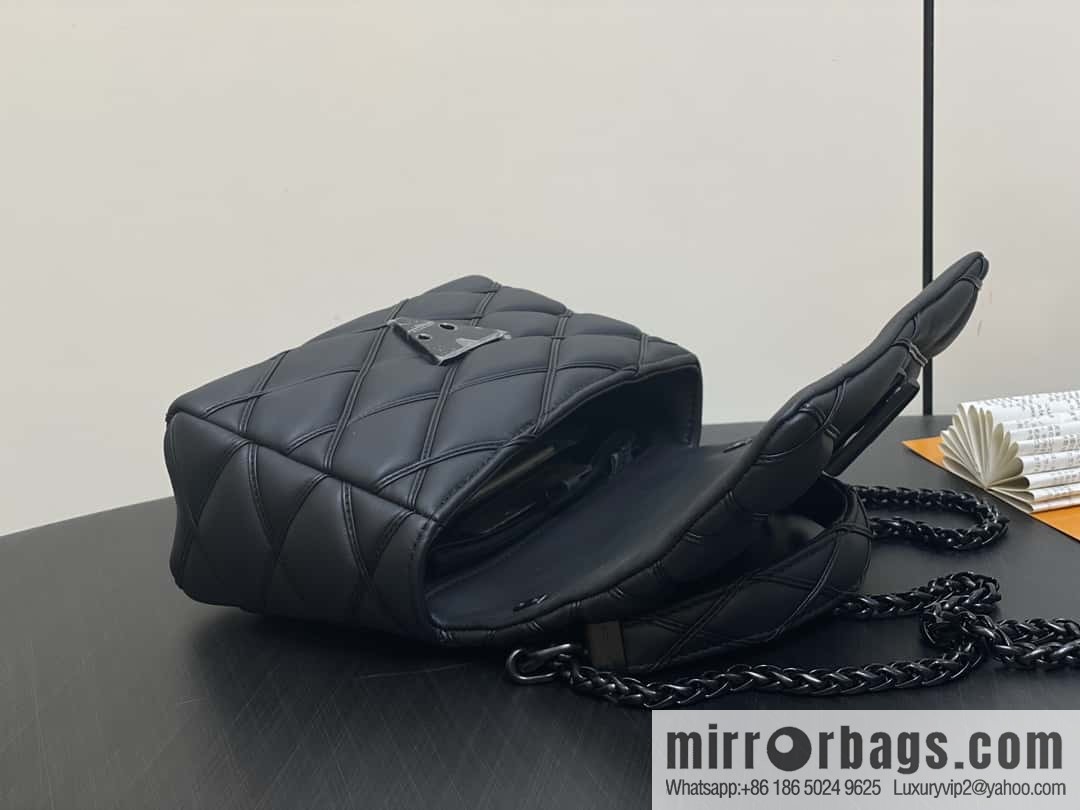 [Boutique‑grade] M11374 black, Darth Vader full leather rhombus chain bag series GO-14 Teist medium handbag