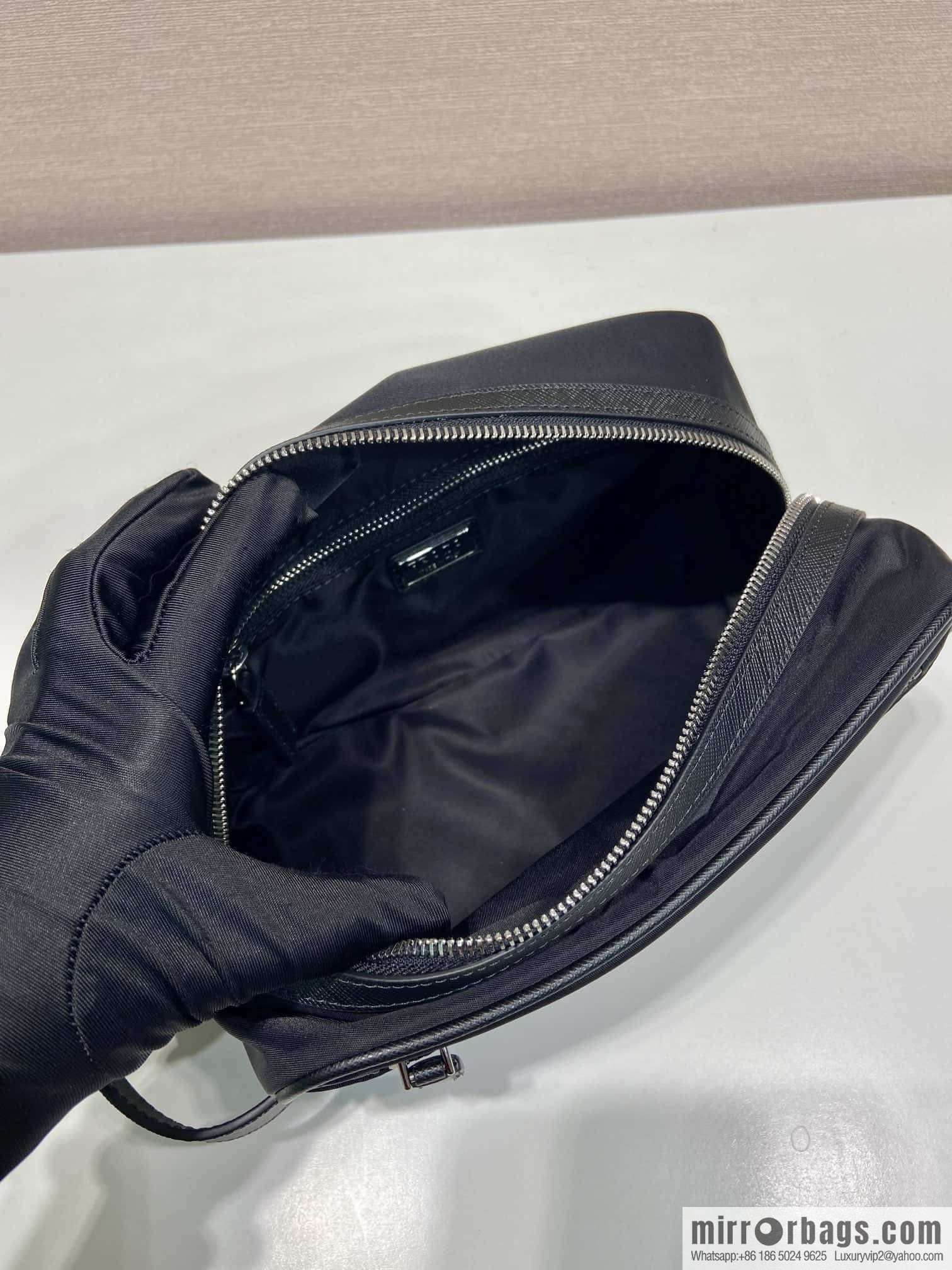 PRADA ๐ new wash handbag ๐ 2NA819 storage bag