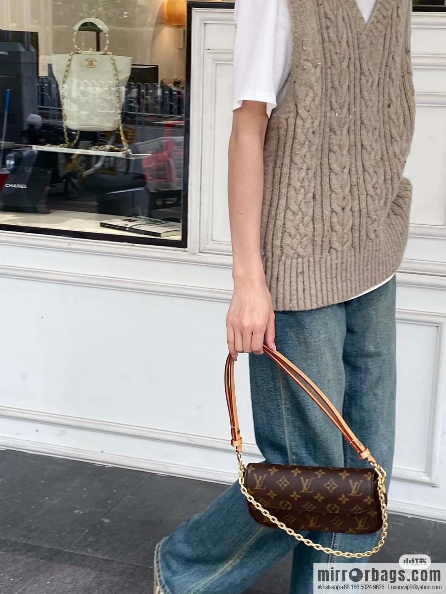 LV 𝐖𝐀𝐋𝐋𝐄𝐓 𝐎𝐍 𝐂𝐇𝐀𝐈𝐍 𝐈𝐕𝐘 Chip Rhombus Code Series #M