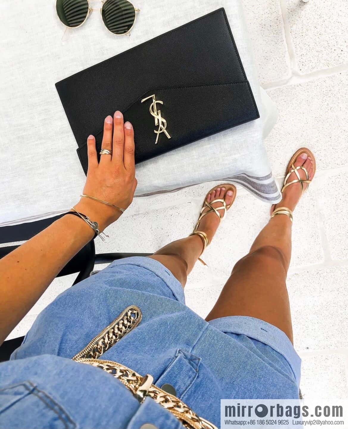 YSL 𝑼𝒑𝒕𝒐𝒘𝒏_ Caviar Clutch 565739 Black