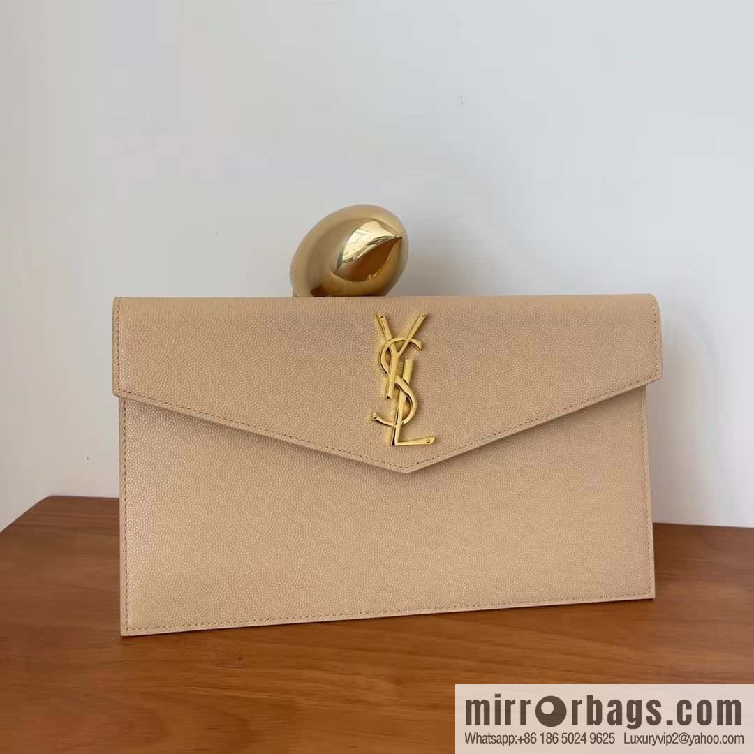 YSL 𝑼𝒑𝒕𝒐𝒘𝒏_ Caviar Clutch 565739 apricot