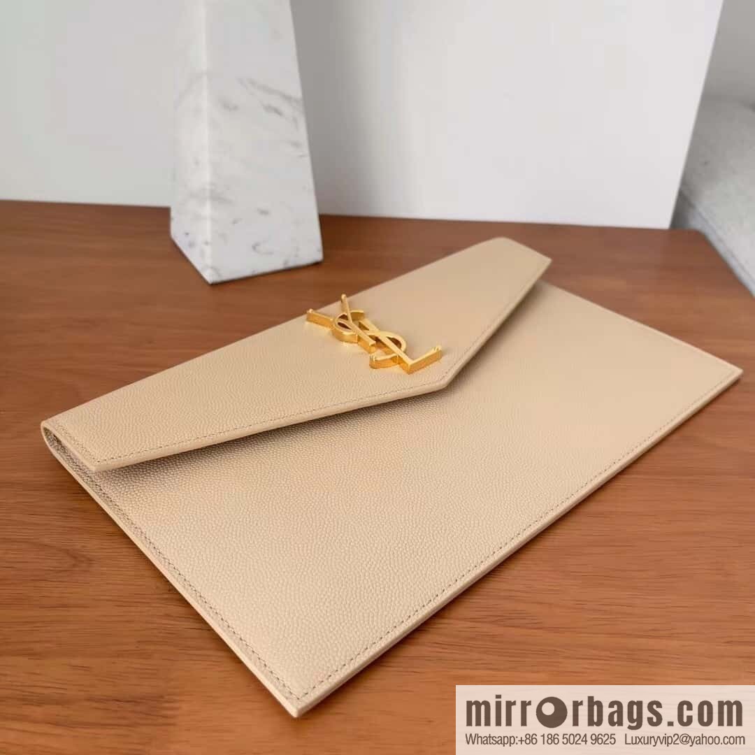 YSL 𝑼𝒑𝒕𝒐𝒘𝒏_ Caviar Clutch 565739 apricot