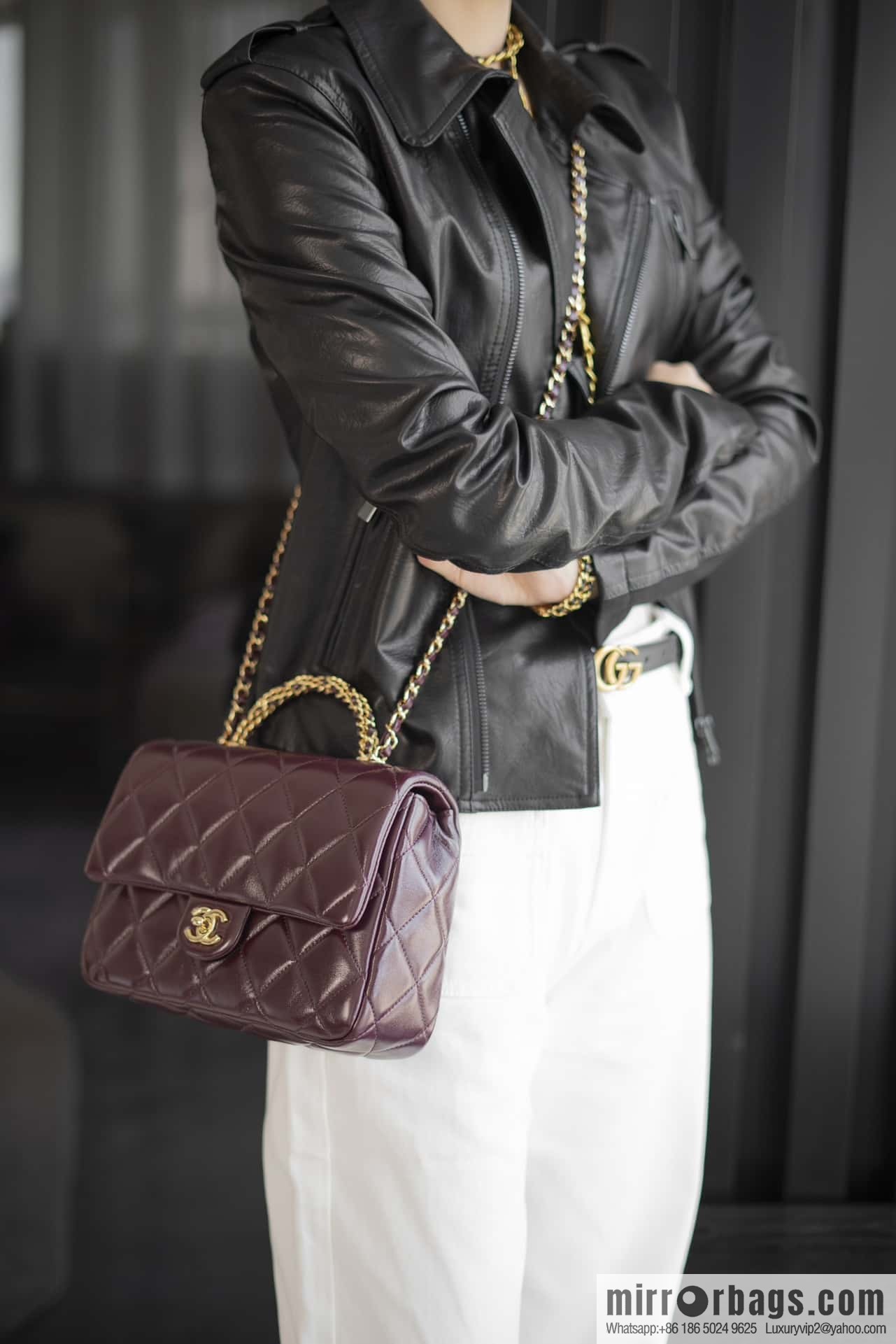 𝐂𝐇𝐀𝐍𝐄𝐋 𝟐𝟒𝐛 Flap New thick chain handle, burgundy, large AS5043 B17665 NZG79