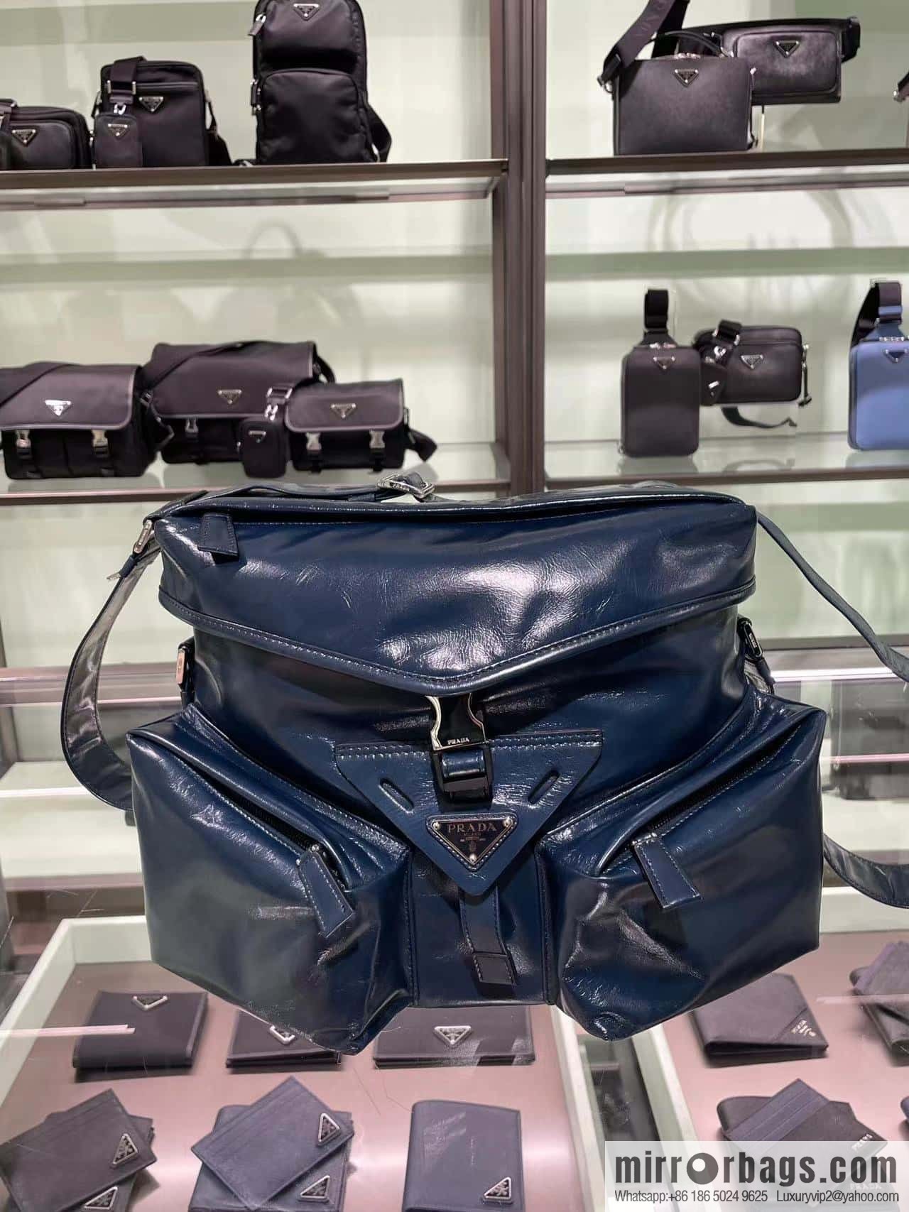PRADA 🎉 new men's bag 🎉 2VD062 oil wax leather 🎉🎉 dark blue