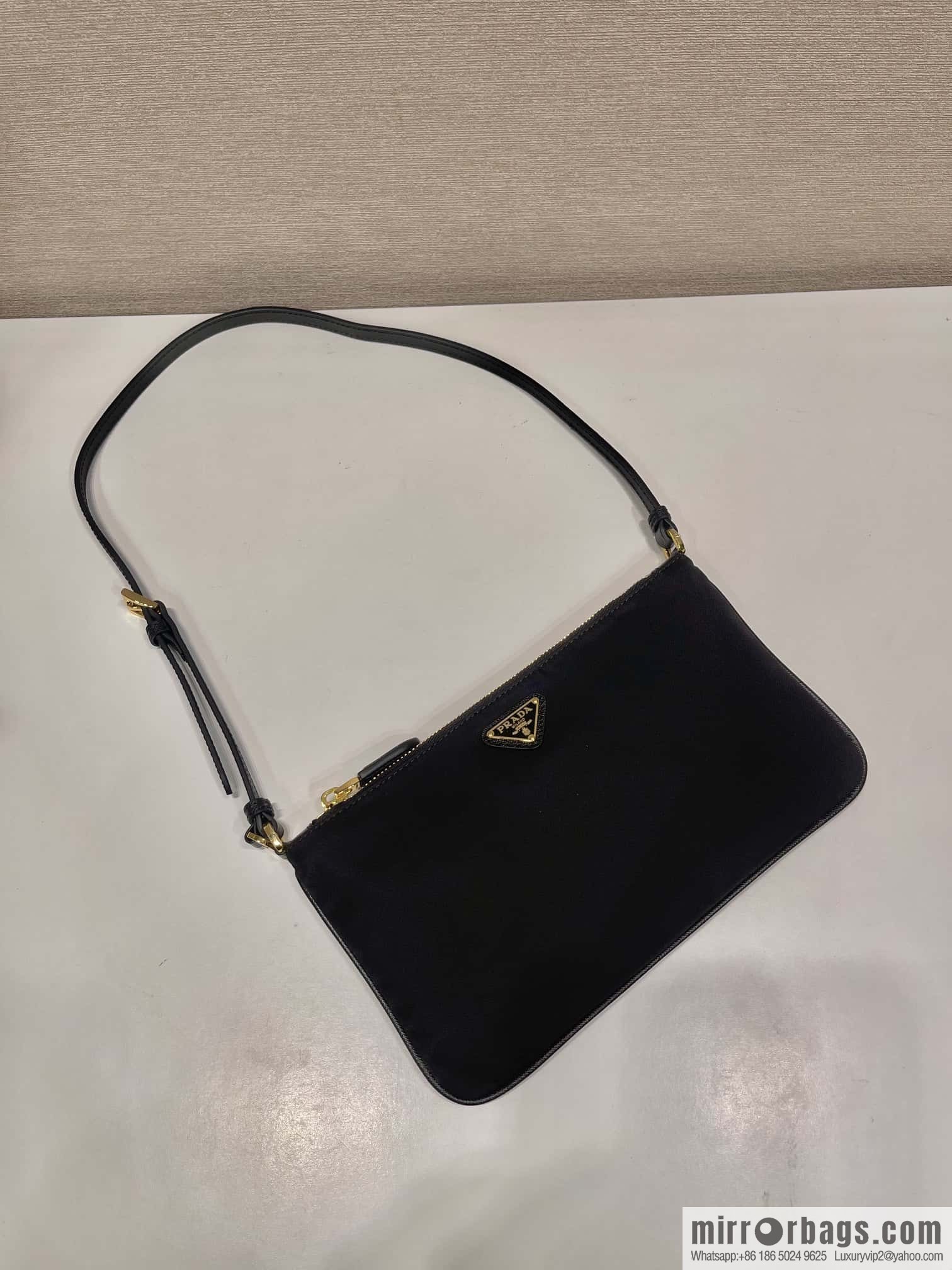 PRADA 🎉 new armpit bag 🎉 1NE545 long shoulder strap🎉🎉