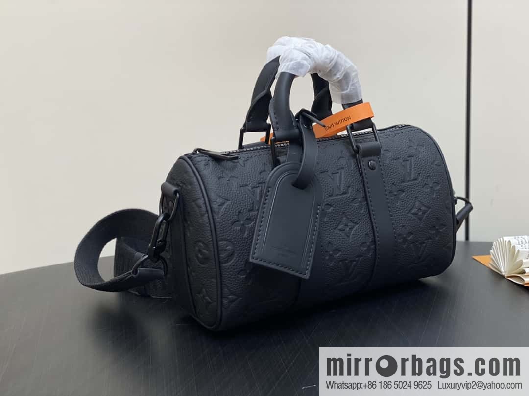 [Boutique‑grade] M20900 black full leather (opposite matte leather) pillow bag series KEEPALL XS handbag Keepall XS handbag
