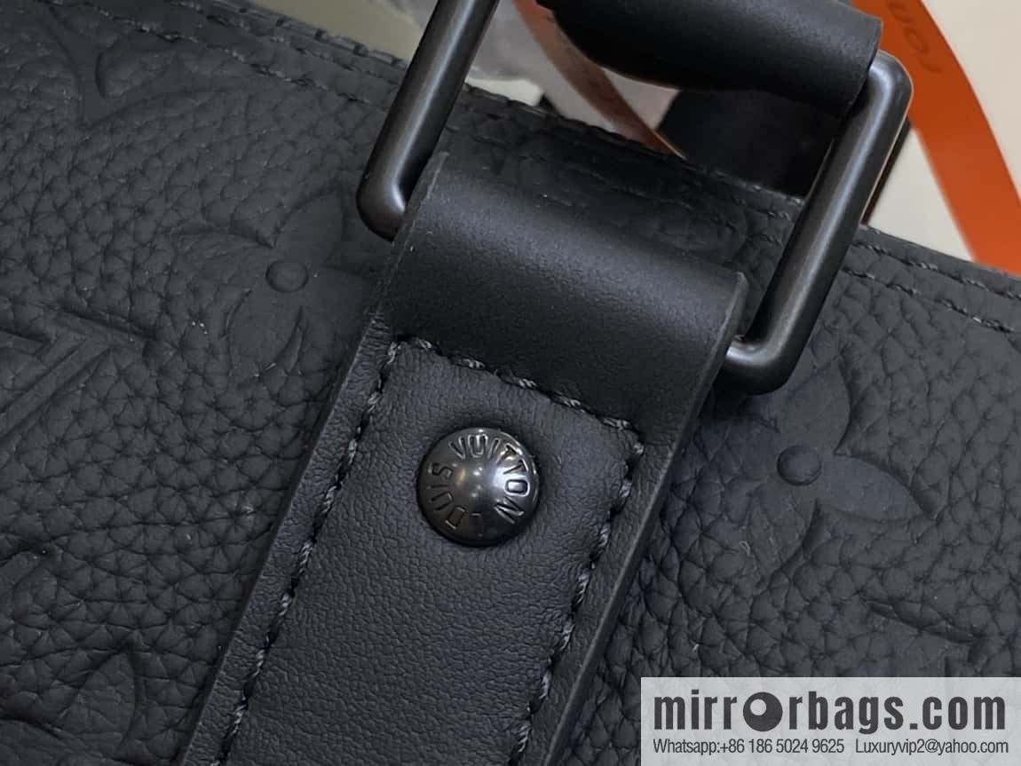 [Boutique‑grade] M20900 black full leather (opposite matte leather) pillow bag series KEEPALL XS handbag Keepall XS handbag