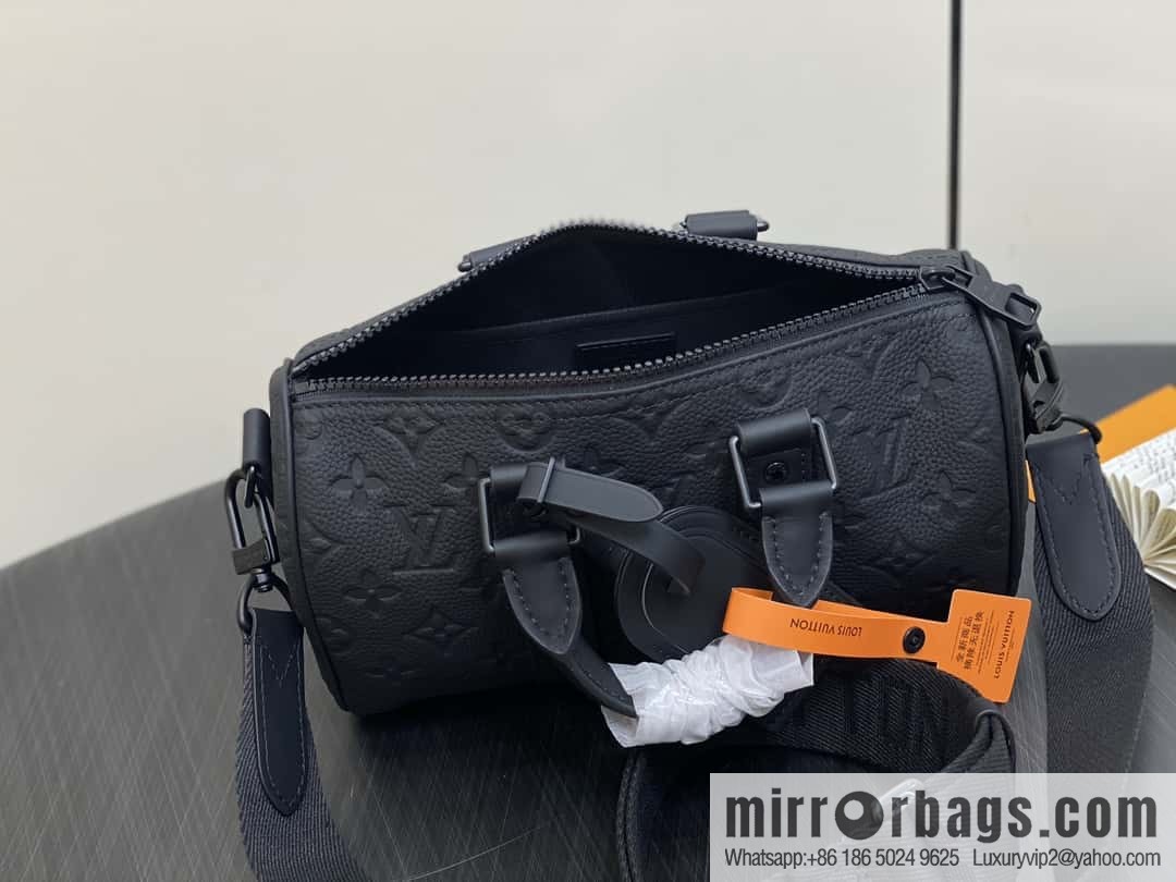 [Boutique‑grade] M20900 black full leather (opposite matte leather) pillow bag series KEEPALL XS handbag Keepall XS handbag