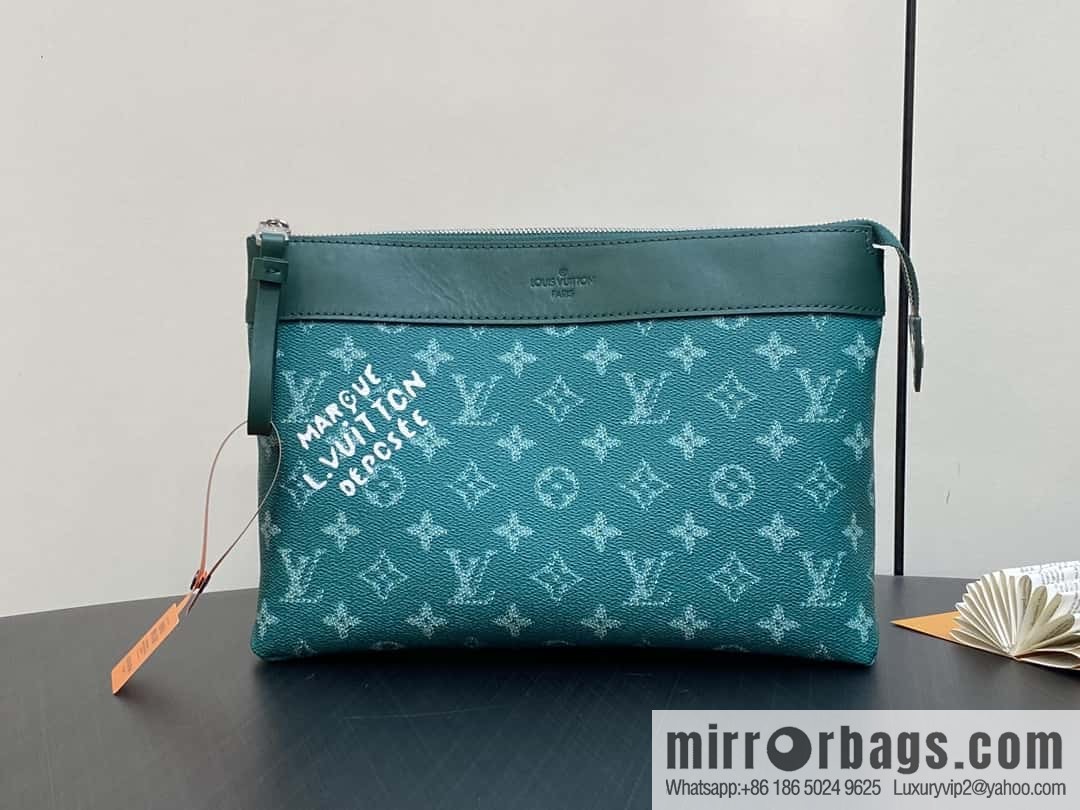 [Boutique‑grade] M12665 green, handbag clutch series Pochette Voyage Souple clutch