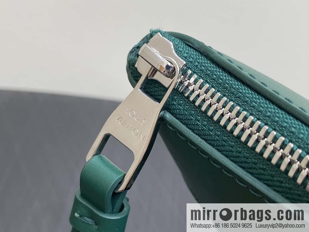[Boutique‑grade] M12665 green, handbag clutch series Pochette Voyage Souple clutch