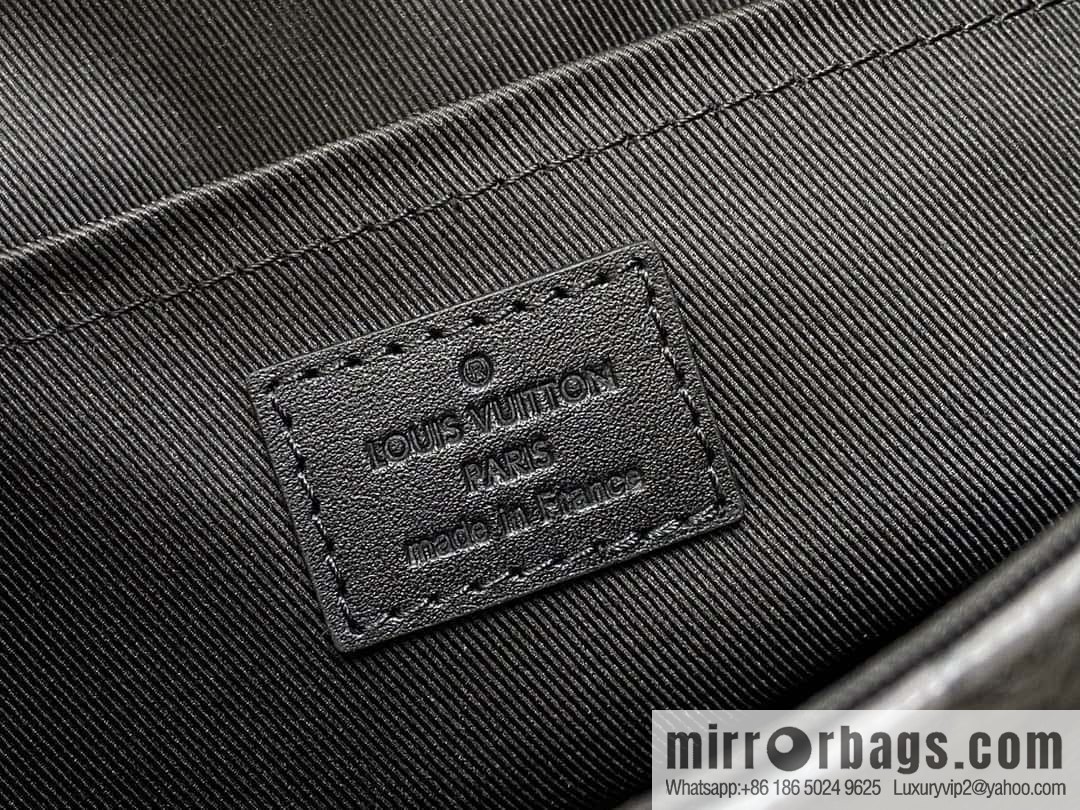 [Boutique‑grade] M12681 black flower/silver flower, men's bag messenger bag series Pulse messenger bag