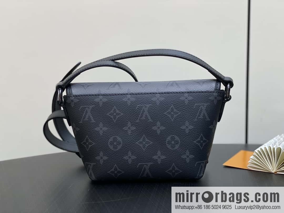 [Boutique‑grade] M12806 black flower/silver flower, men's bag messenger bag series Pulse mini handbag