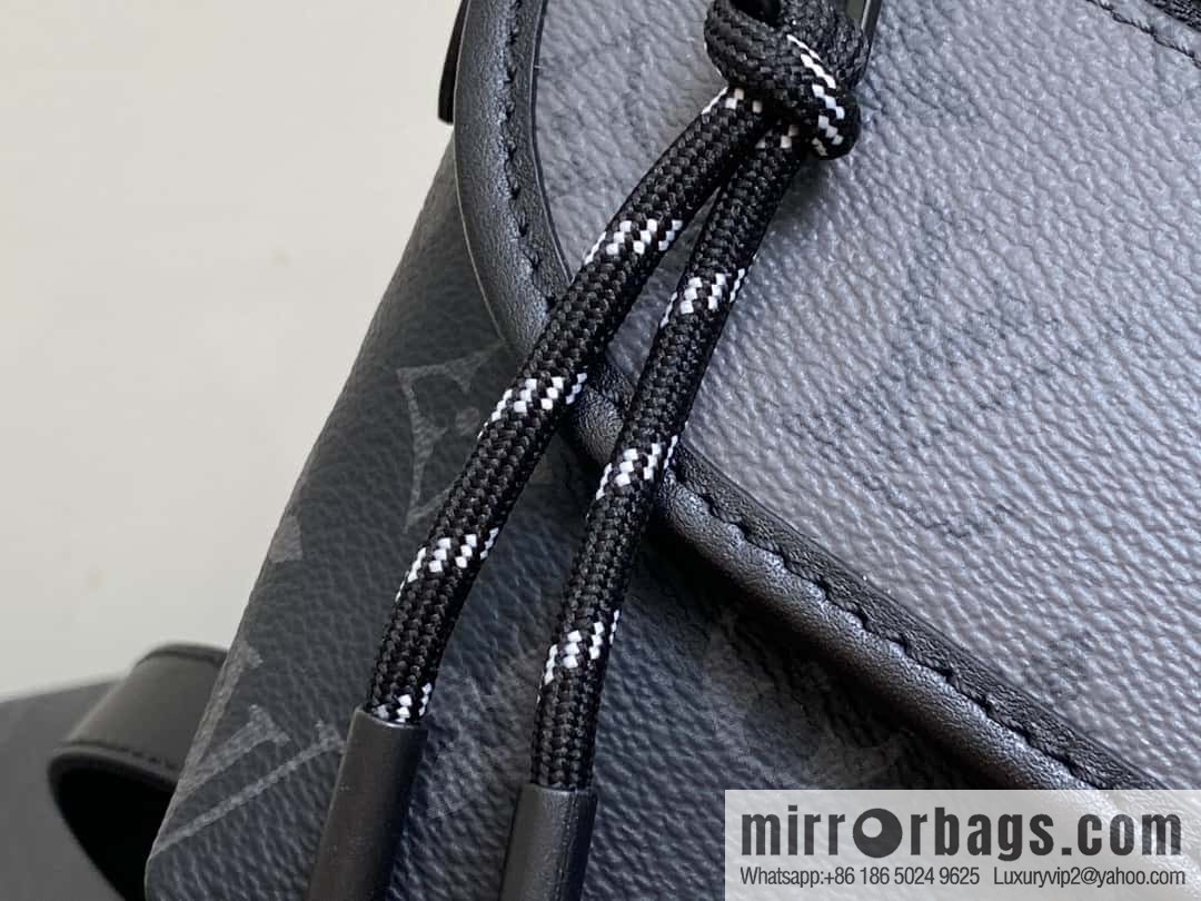 [Boutique‑grade] M12806 black flower/silver flower, men's bag messenger bag series Pulse mini handbag