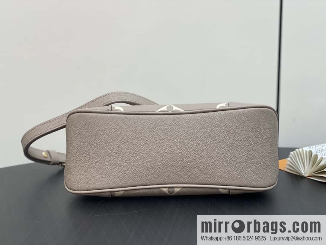 [Boutique‑grade] M13224 gray silk screen, full leather silk screen, chain bag croissant bag series KOREA PRE-LAUNCH handbag M12930 black, Boulogne bag