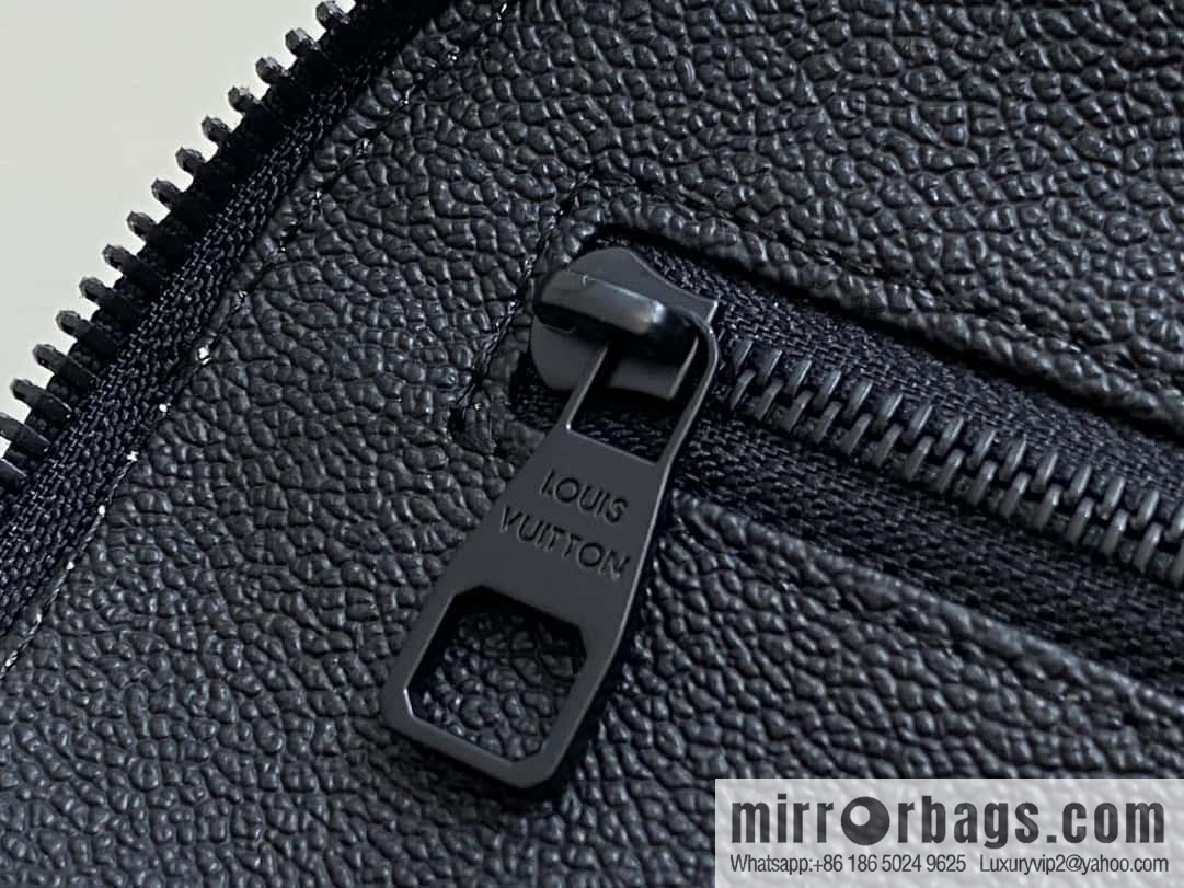 [Boutique‑grade] M11510 black full leather embossing, toilet bag series, toilet bag