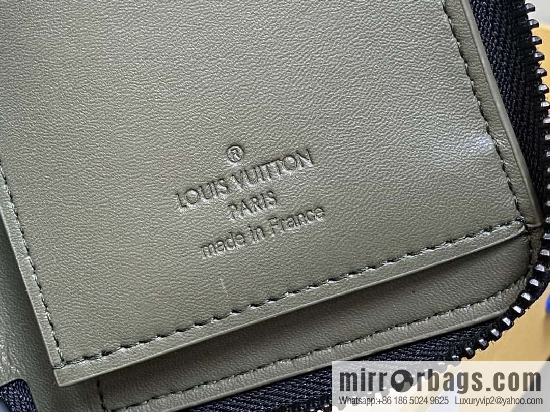[Premium‑quality] M12578 green full leather embossed, single zipper wallet series Zippy zipper wallet
