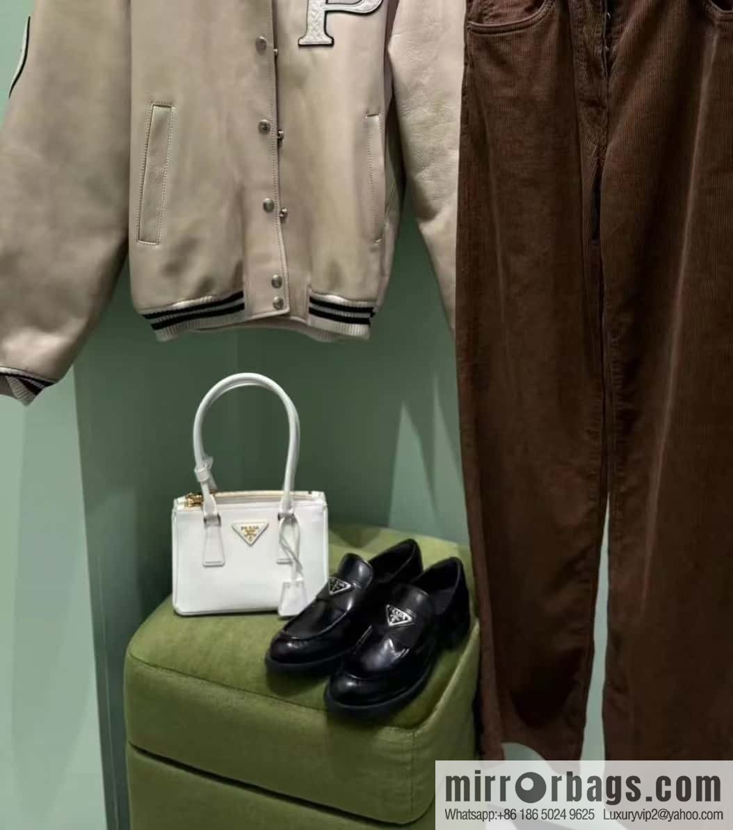 PRADA 🎉 Mini Killer Bag 🎉 1BA906 Long Hand 🎉🎉 White