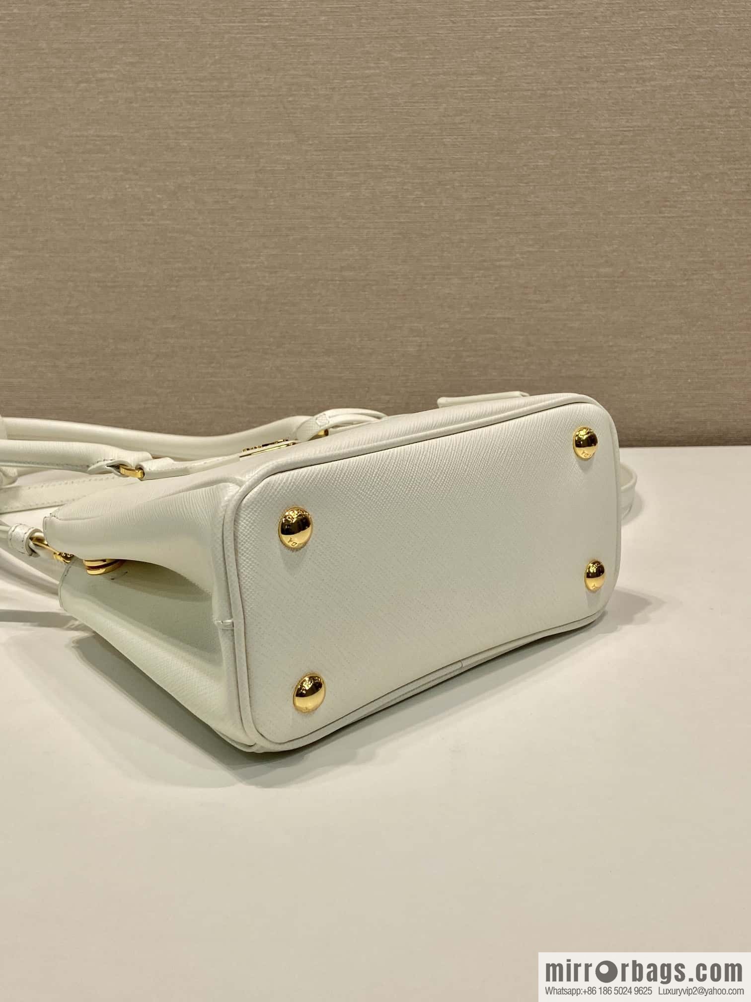 PRADA 🎉 Mini Killer Bag 🎉 1BA906 Long Hand 🎉🎉 White