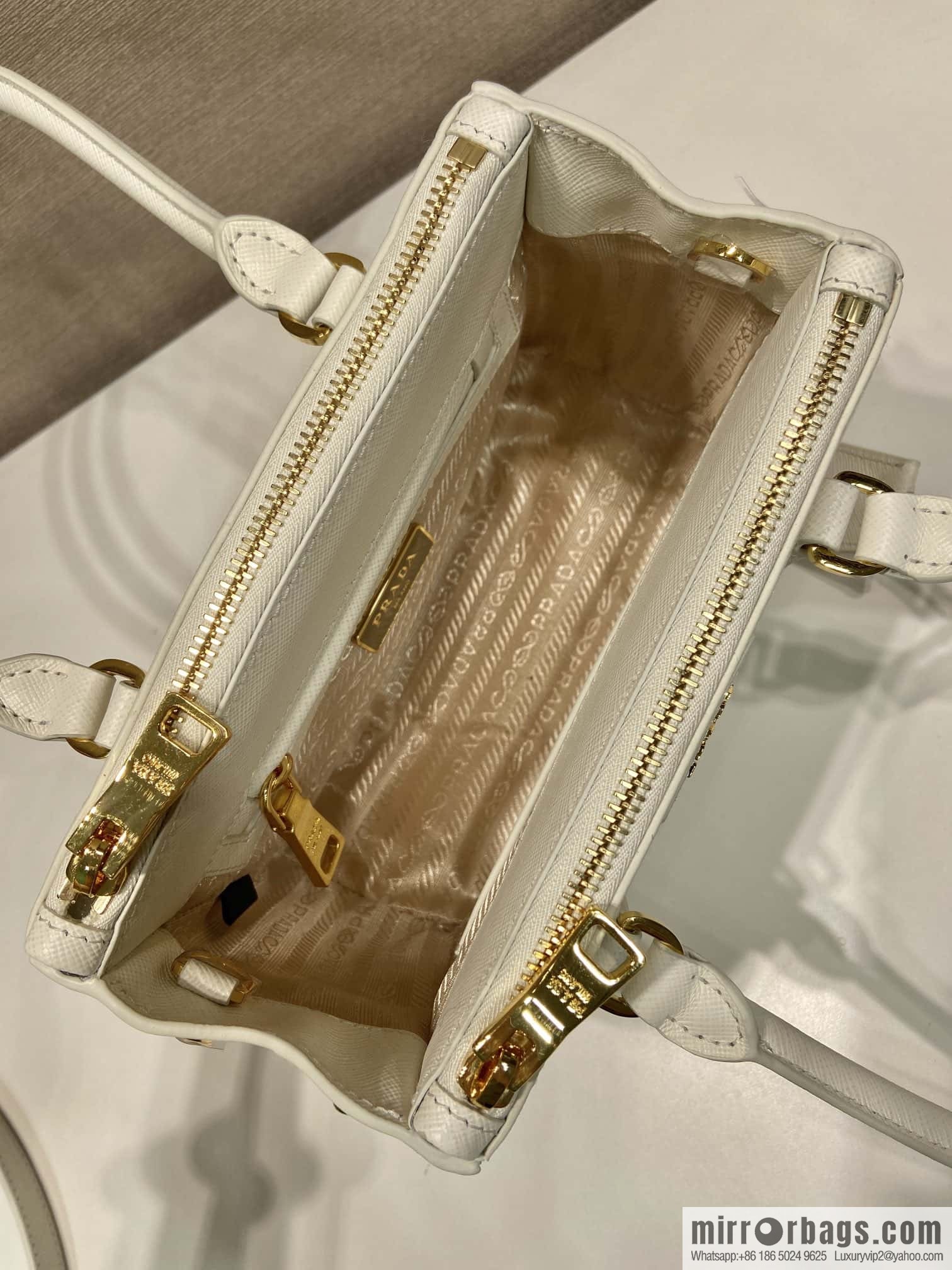 PRADA 🎉 Mini Killer Bag 🎉 1BA906 Long Hand 🎉🎉 White
