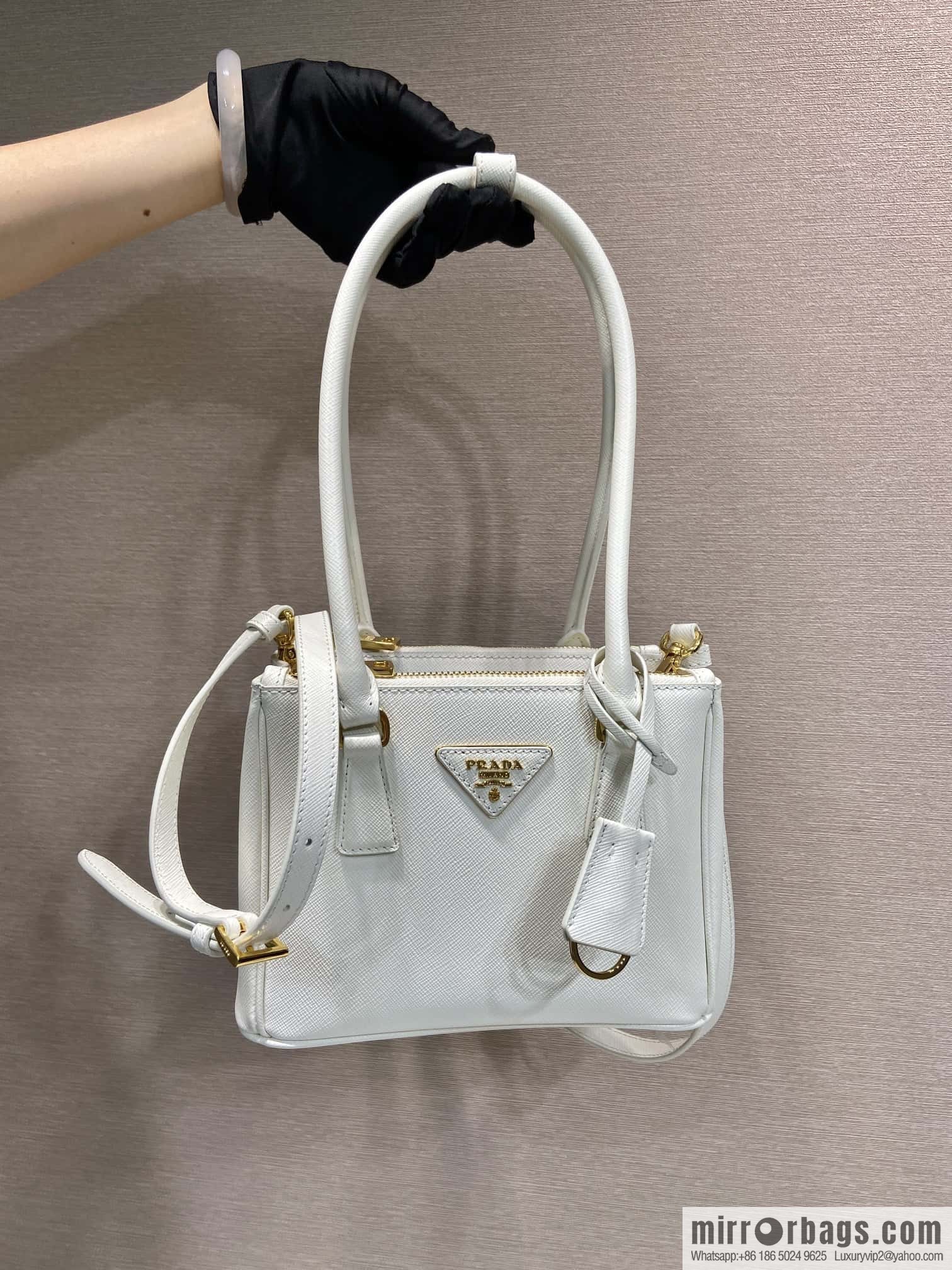 PRADA 🎉 Mini Killer Bag 🎉 1BA906 Long Hand 🎉🎉 White