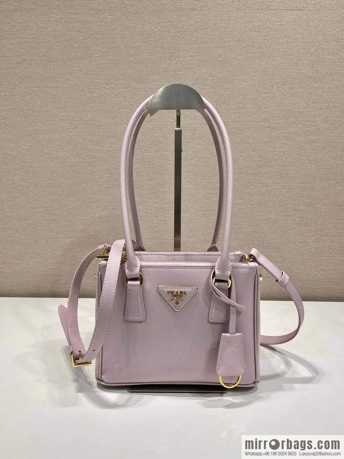 PRADA 🎉 mini killer bag 🎉 1BA906 long arm 🎉🎉 pink