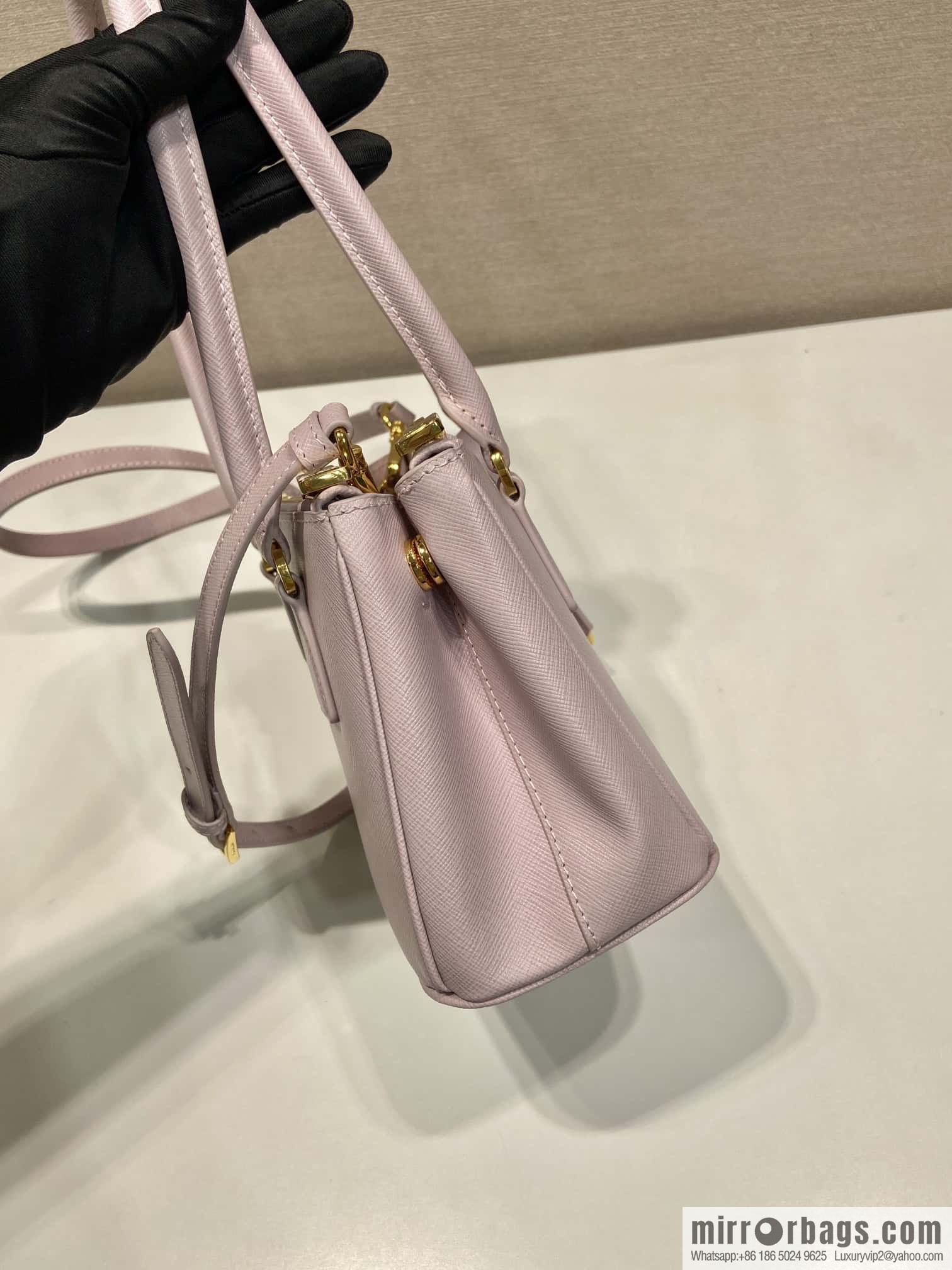 PRADA 🎉 mini killer bag 🎉 1BA906 long arm 🎉🎉 pink