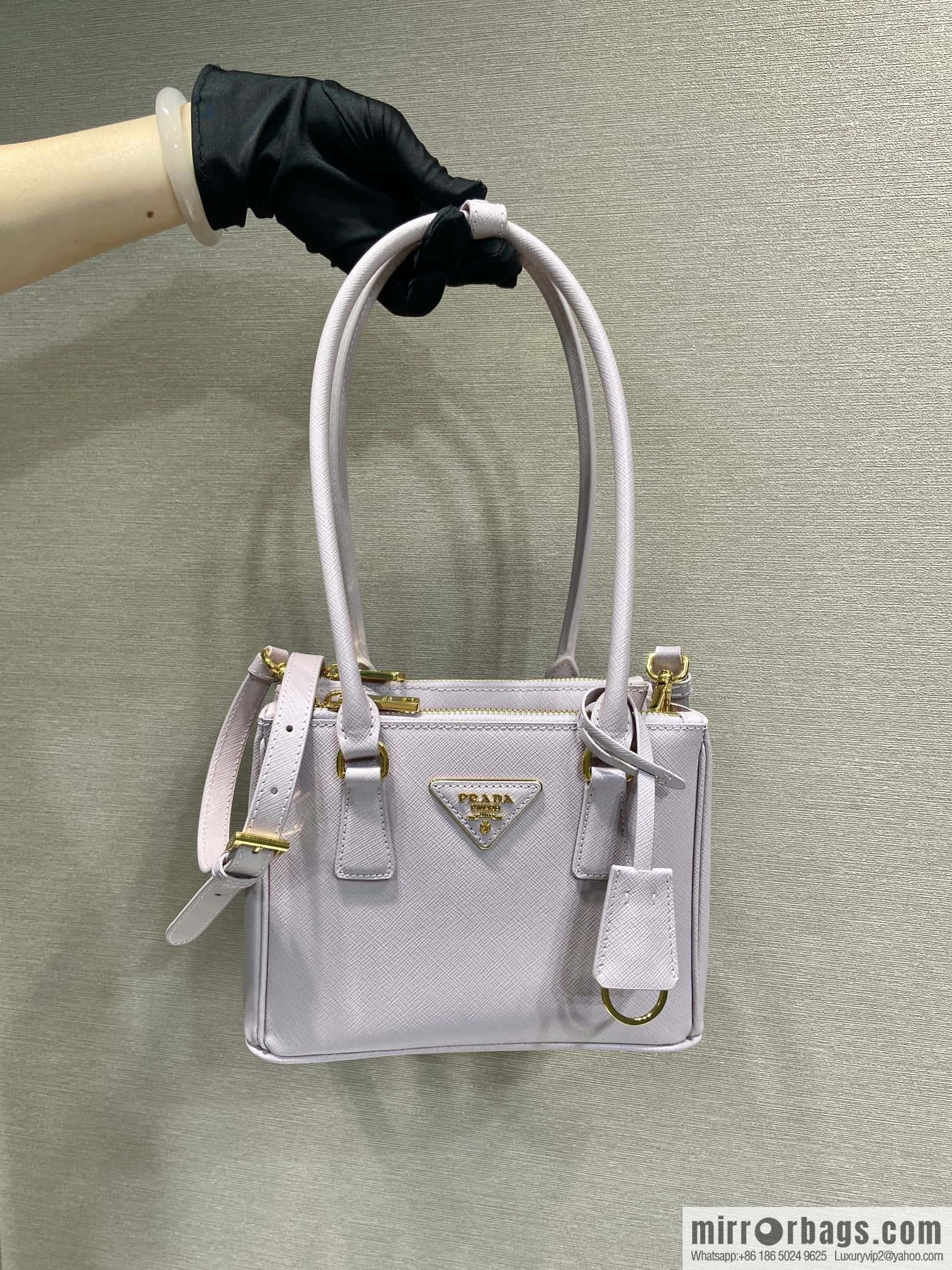 PRADA 🎉 mini killer bag 🎉 1BA906 long arm 🎉🎉 pink