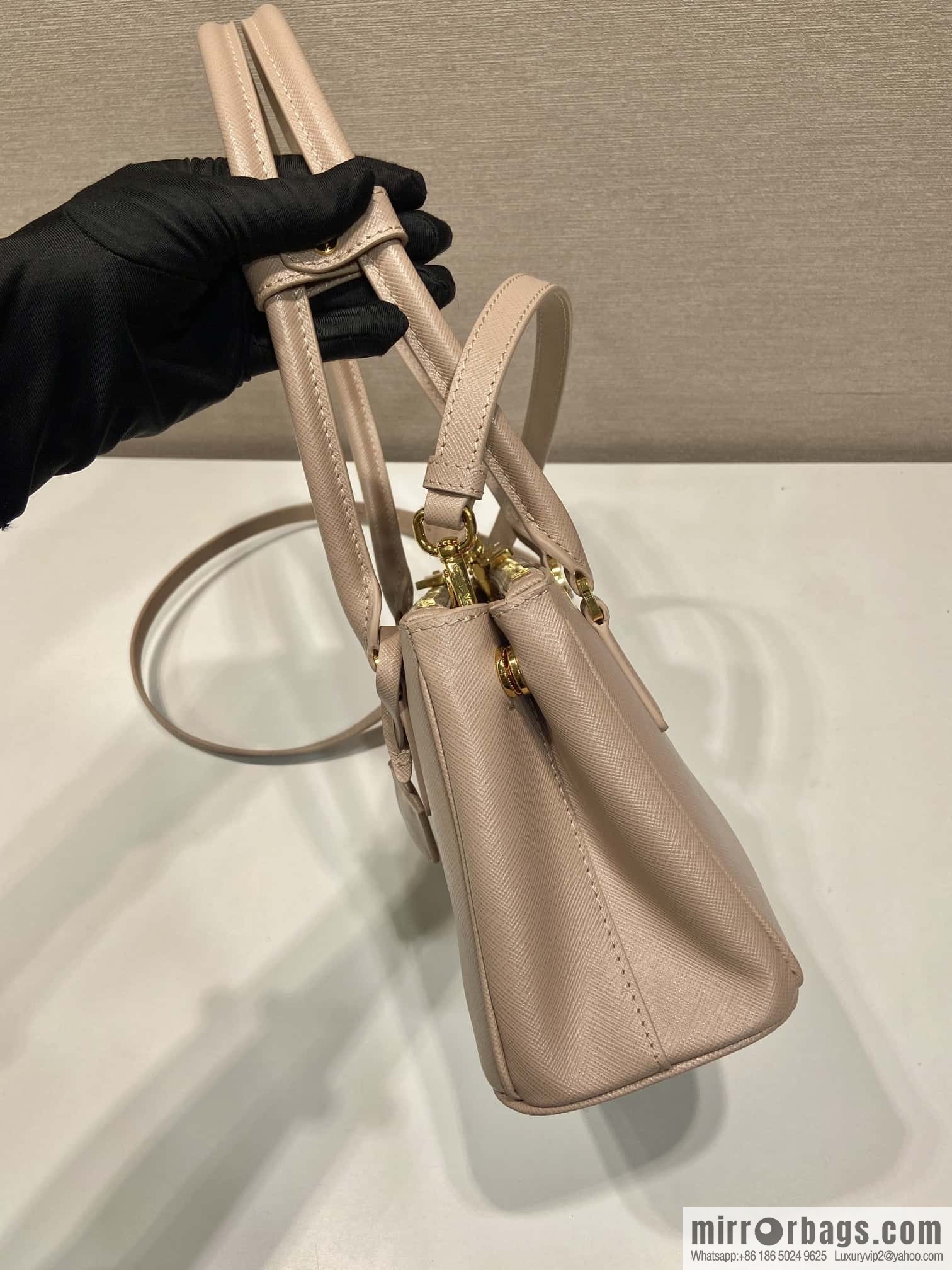 PRADA 🎉 mini killer bag 🎉 1BA906 long arm 🎉🎉 apricot