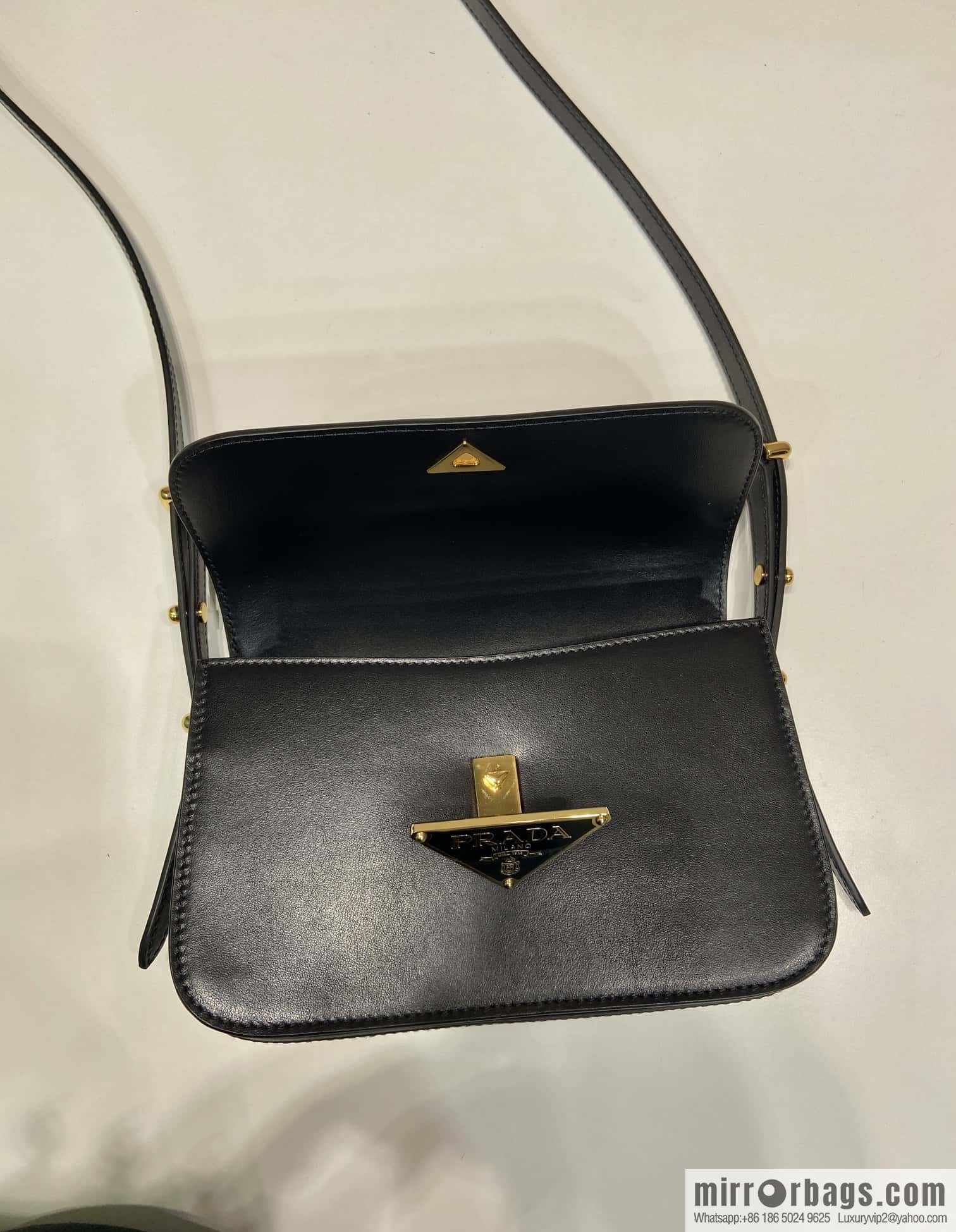 PRADA 🎉 new 🎉 1BD366🎉🎉