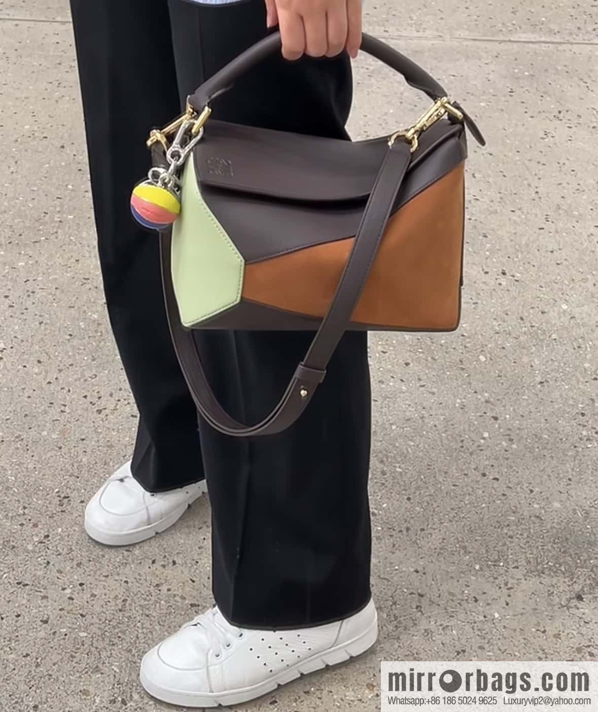 LOEWE new suede puzzle shipped 🎉 0681