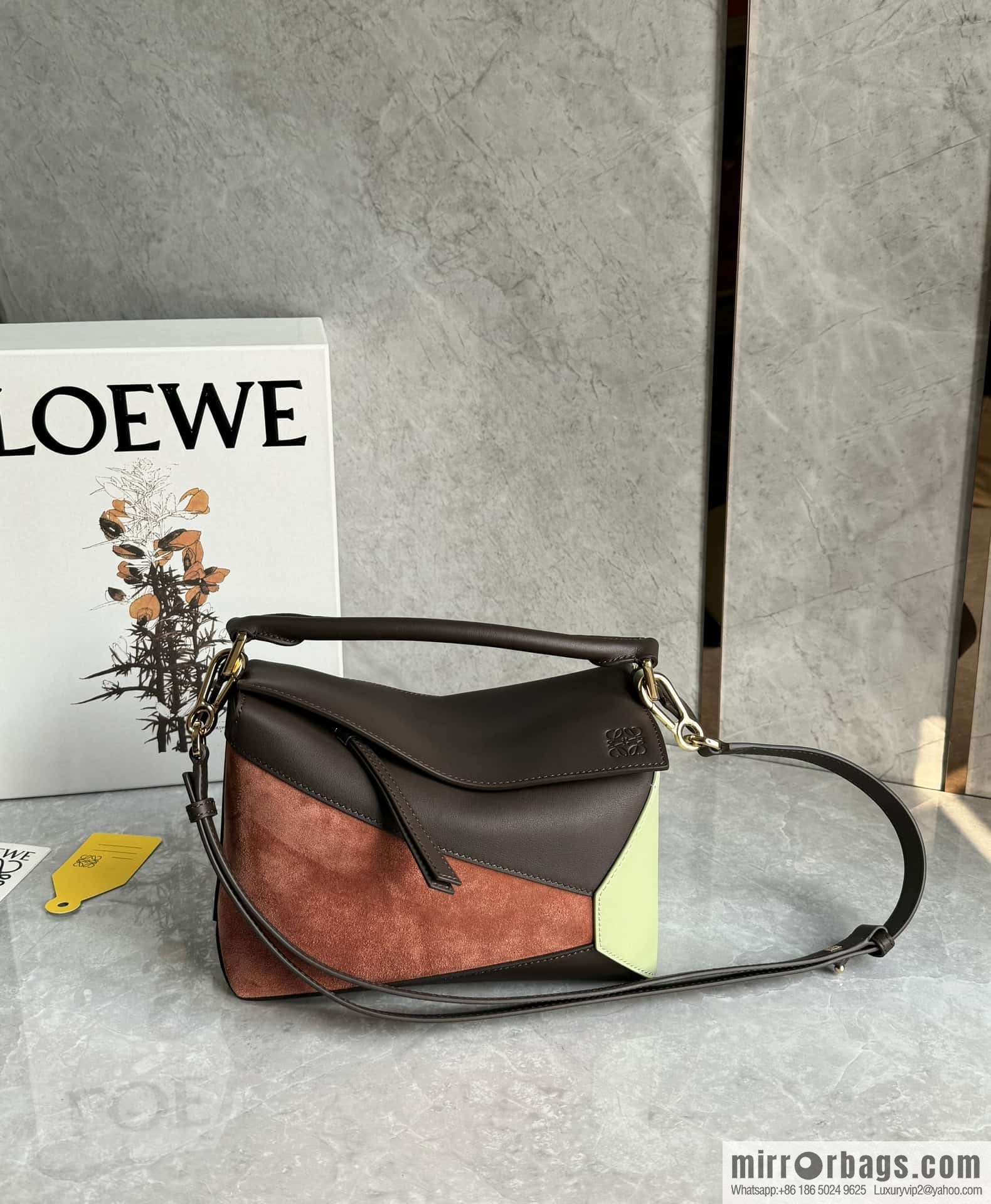 LOEWE new suede puzzle shipped 🎉 0681