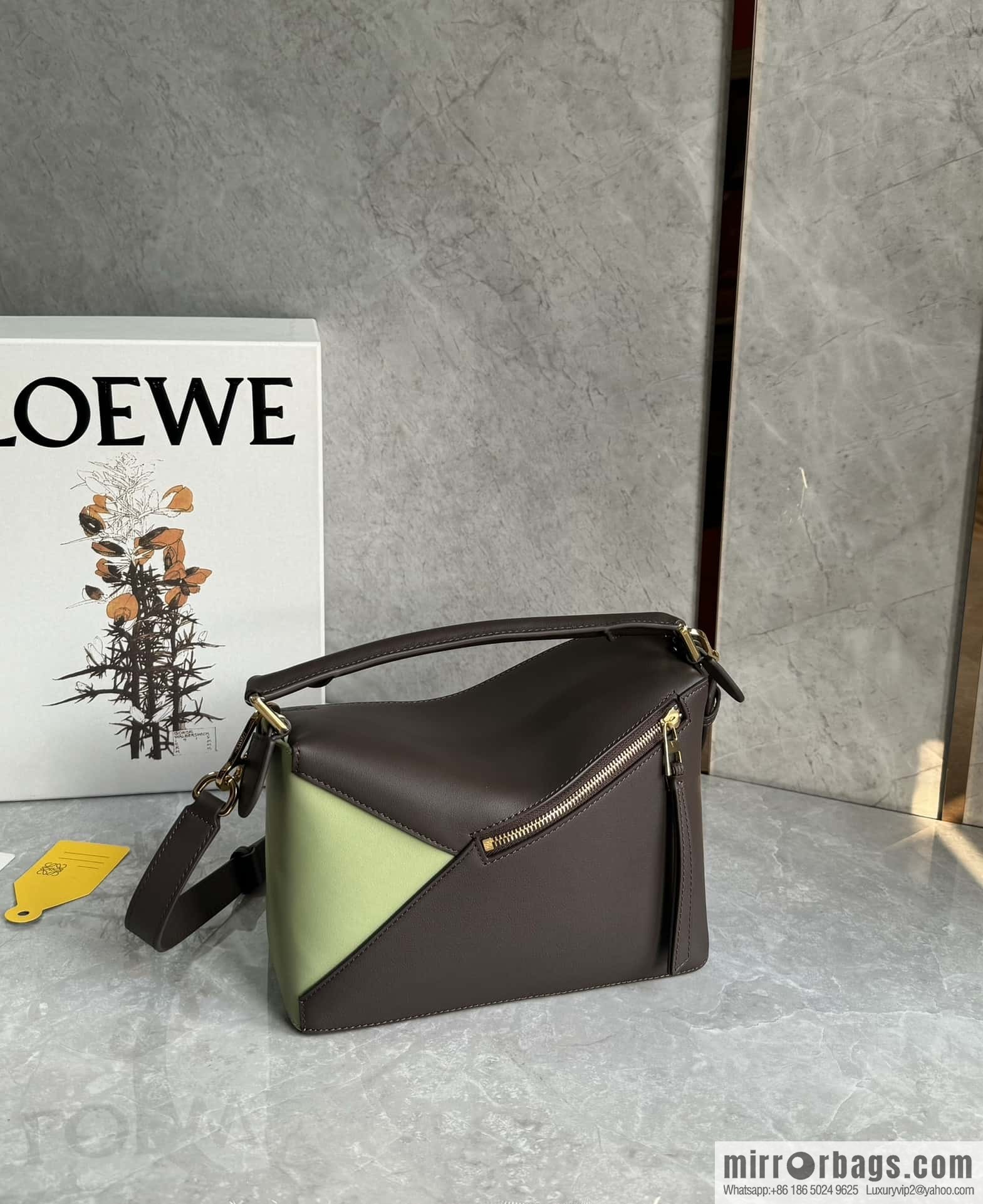 LOEWE new suede puzzle shipped 🎉 0681