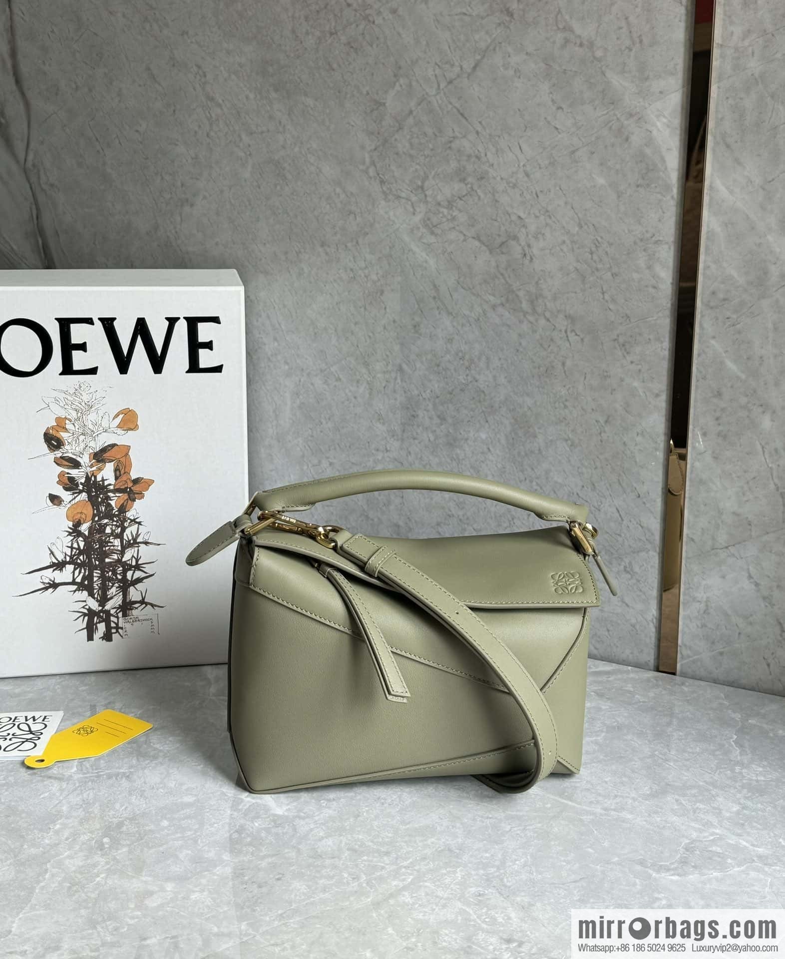 LOEWE Latest Practice Premium Eucalyptus Green Puzzle Shipping 🎉 0681