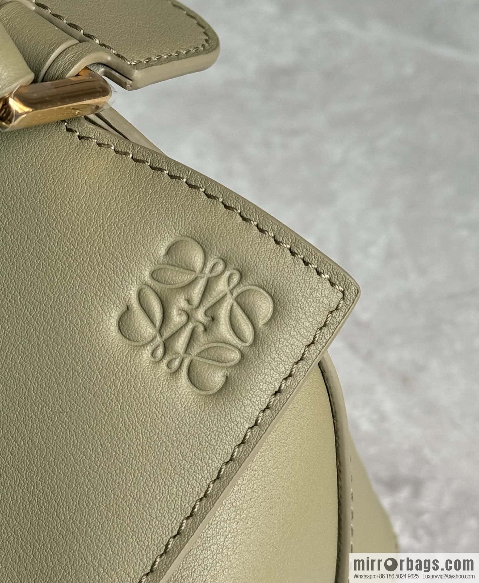 LOEWE Latest Practice Premium Eucalyptus Green Puzzle Shipping 🎉 0681