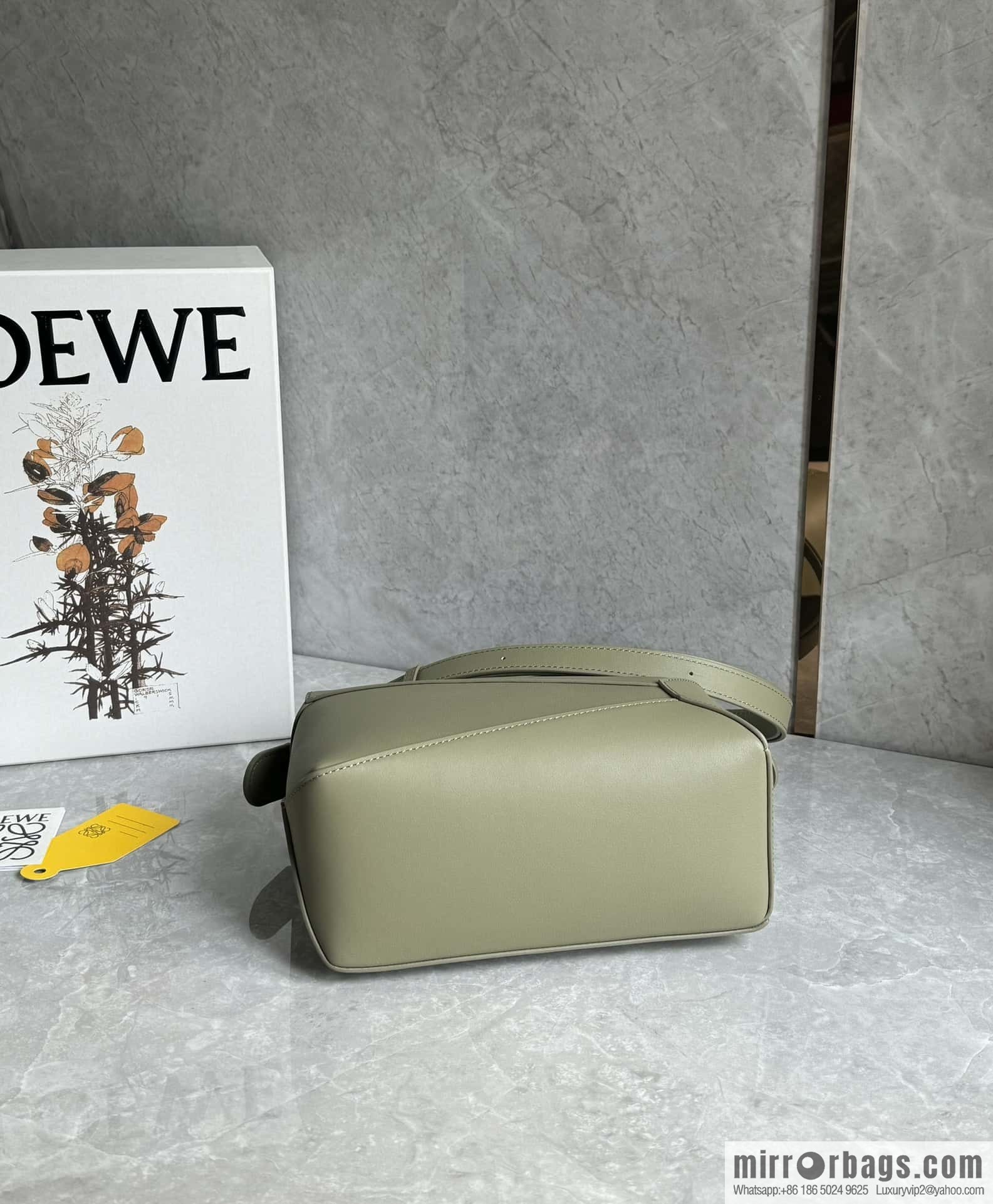 LOEWE Latest Practice Premium Eucalyptus Green Puzzle Shipping 🎉 0681