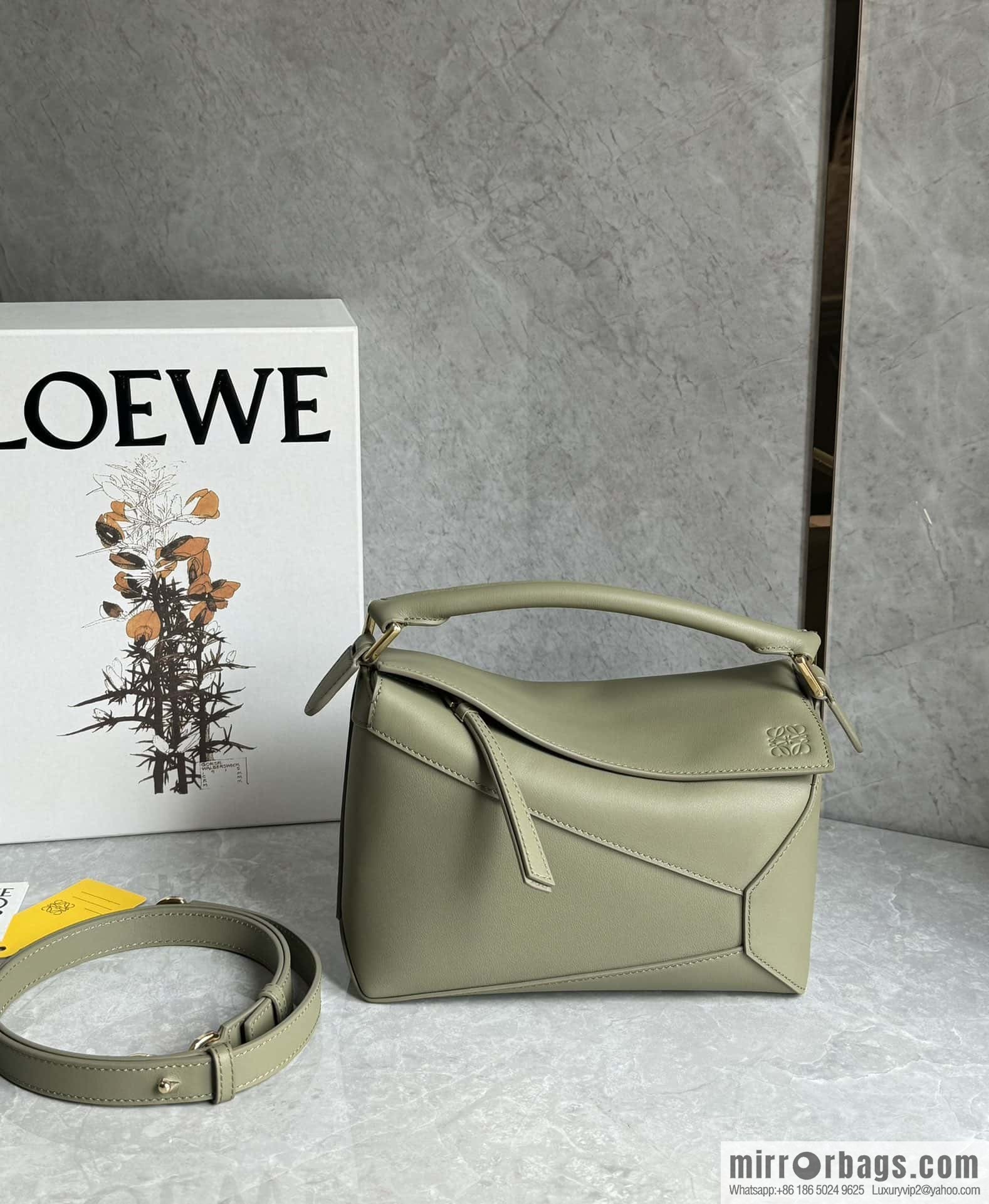 LOEWE Latest Practice Premium Eucalyptus Green Puzzle Shipping 🎉 0681