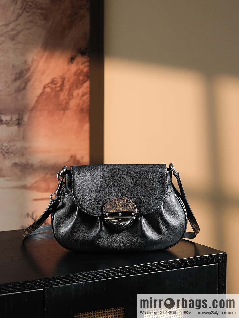 LV ππππππ ππππ chip beating code ingot bag series #M