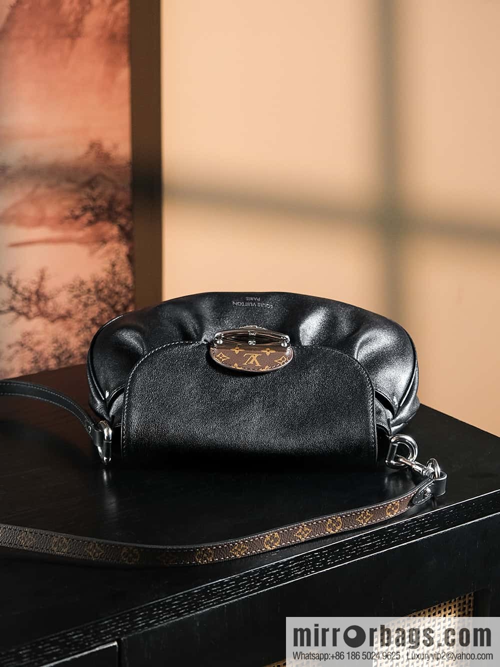 LV ππππππ ππππ chip beating code ingot bag series #M