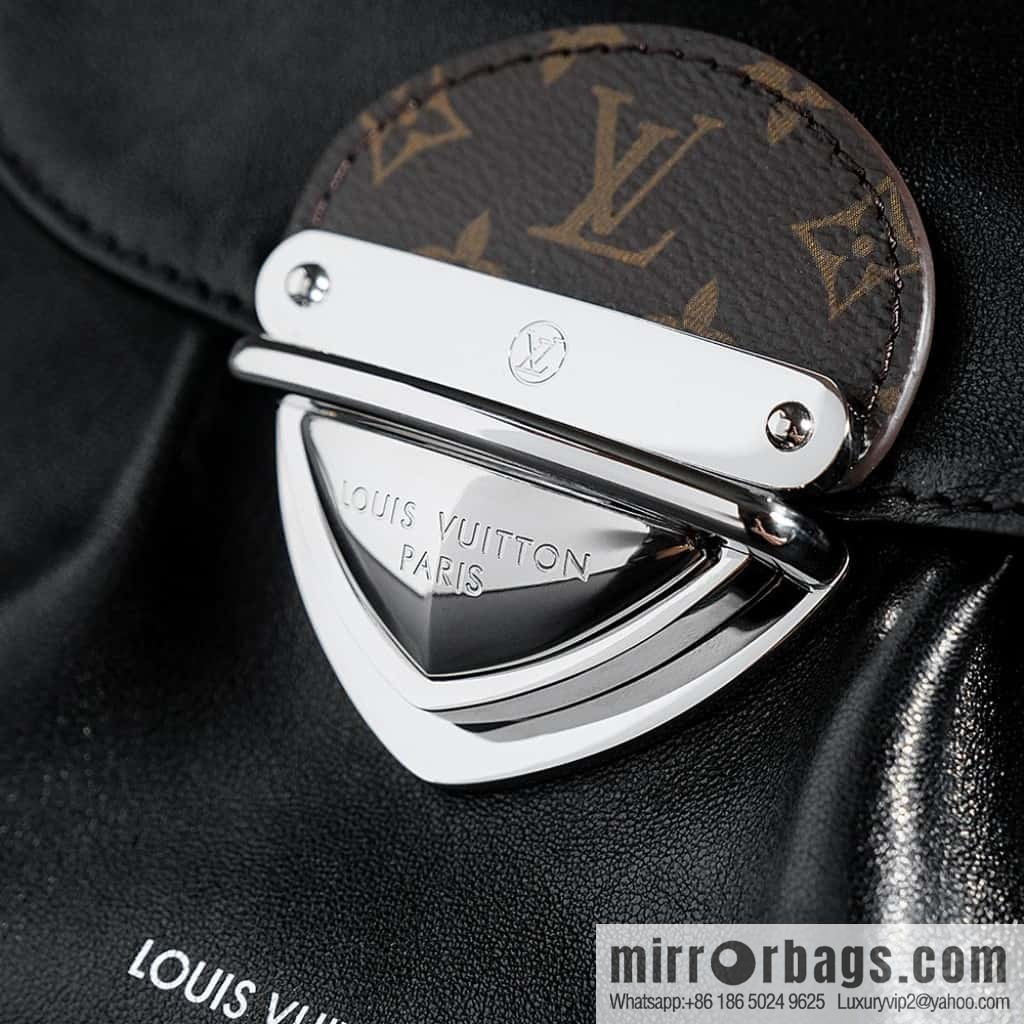 LV ππππππ ππππ chip beating code ingot bag series #M